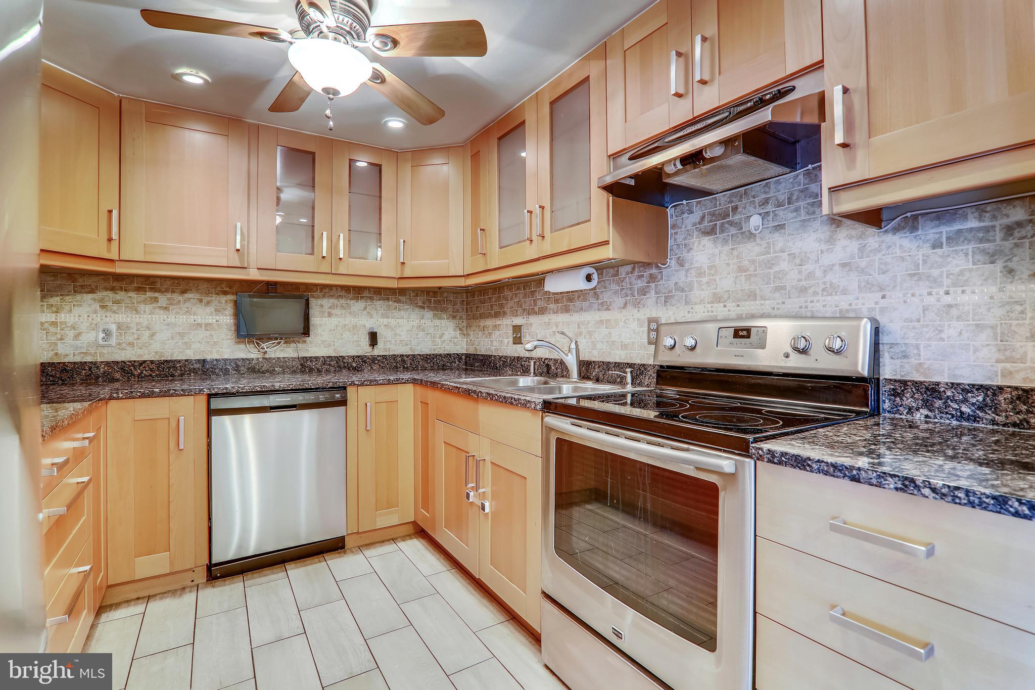 SENTINEL OF LANDMARK - Residential