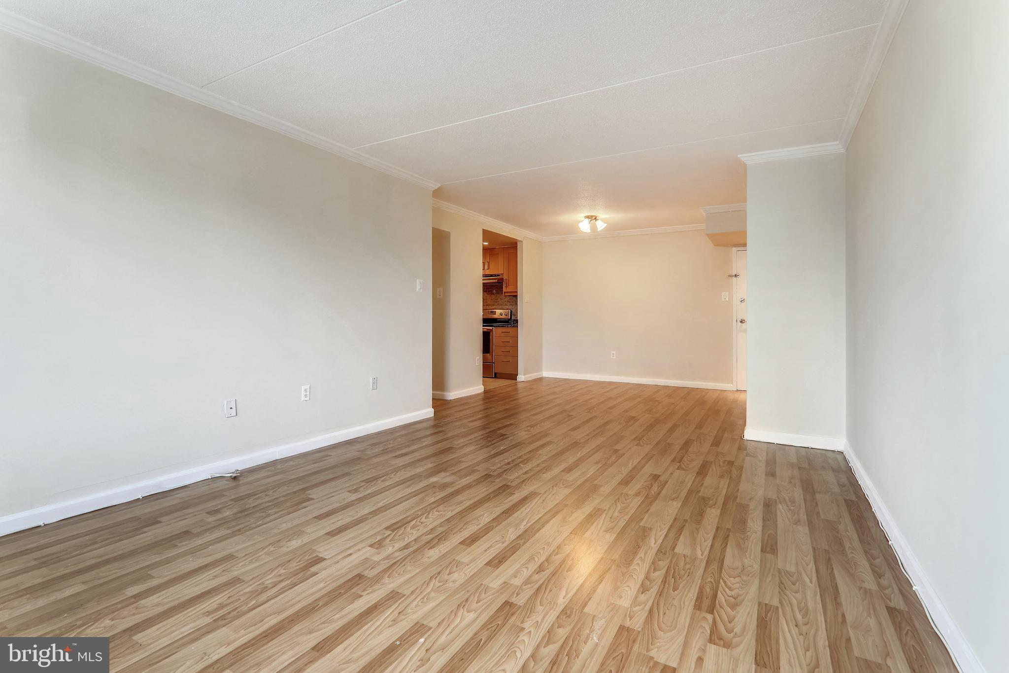 SENTINEL OF LANDMARK - Residential