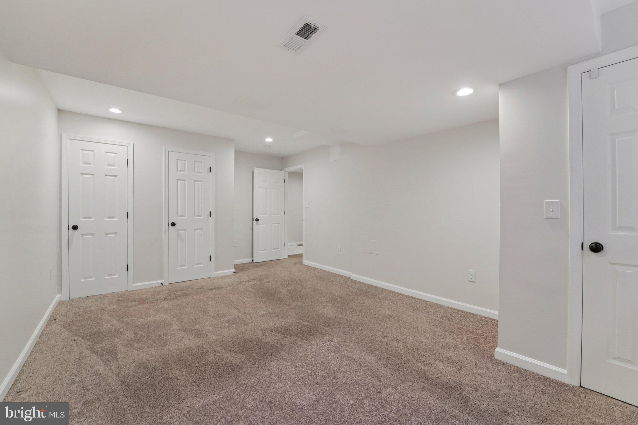 LENNOX PARK - Residential