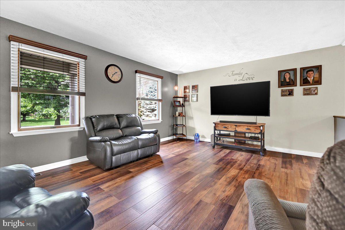 SOUTH HANOVER - Residential