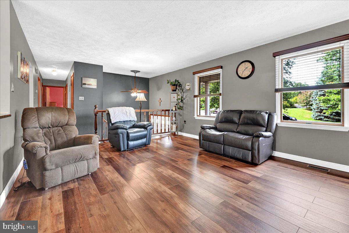 SOUTH HANOVER - Residential