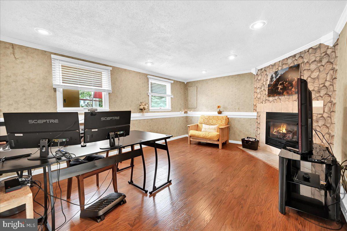 SOUTH HANOVER - Residential