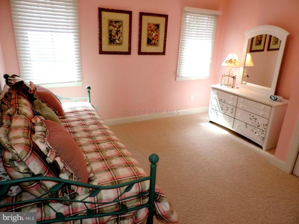 OCEAN PINES - THE POINT - Residential