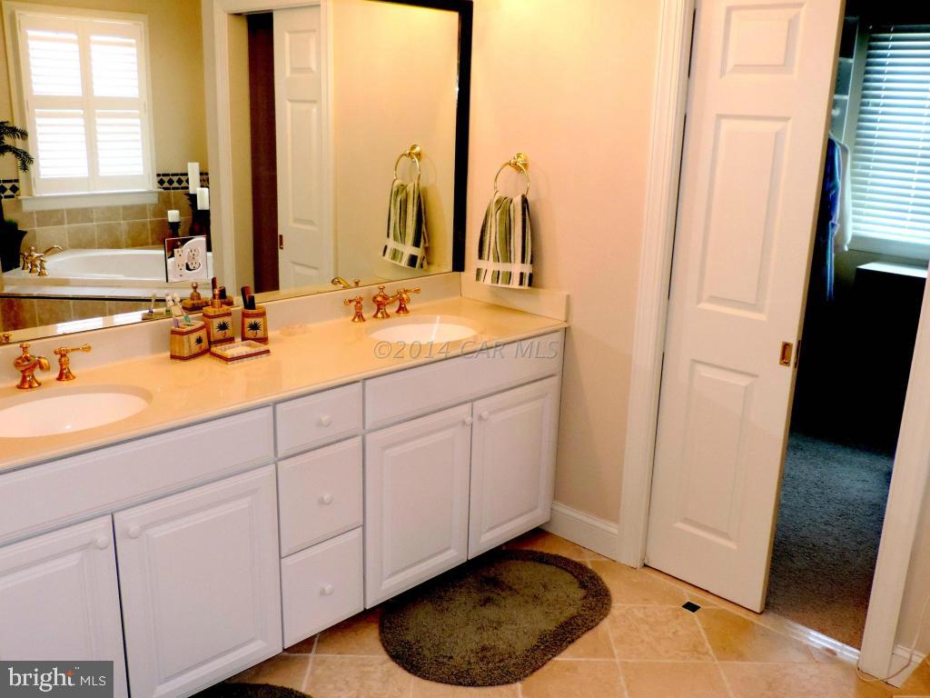 OCEAN PINES - THE POINT - Residential