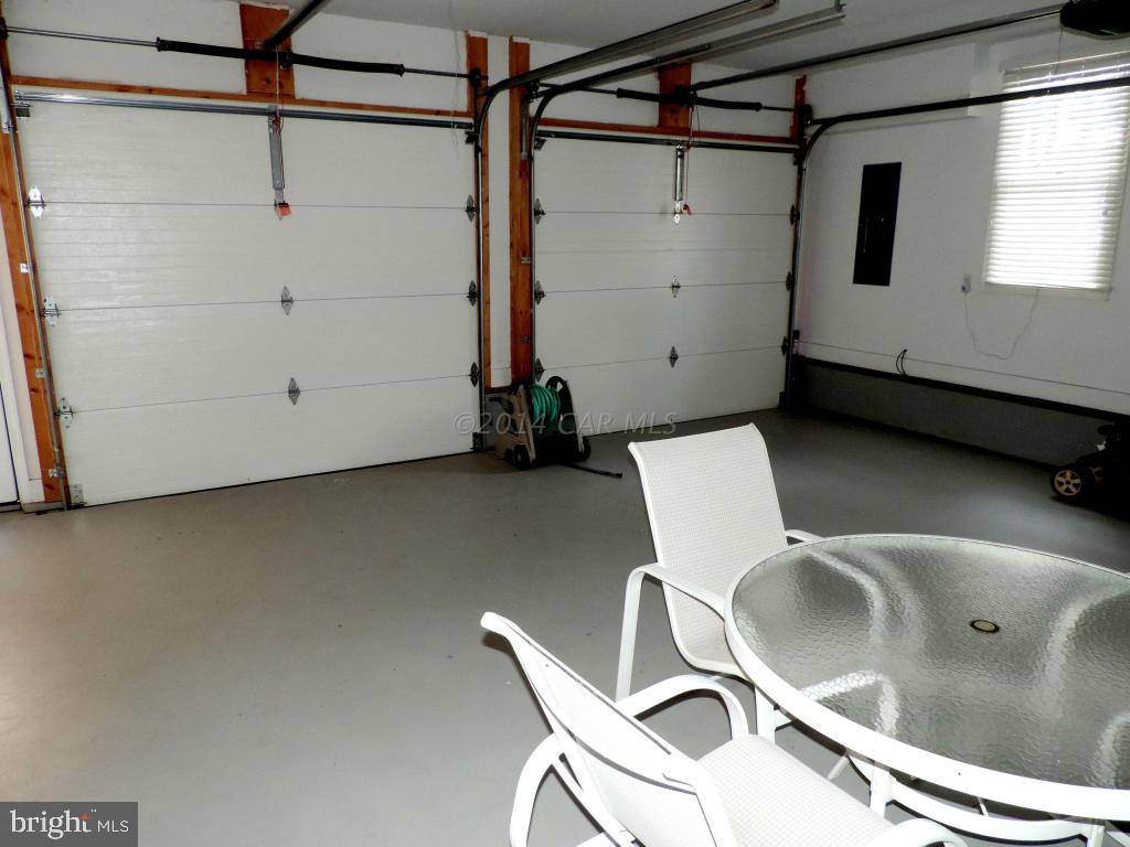 OCEAN PINES - THE POINT - Residential