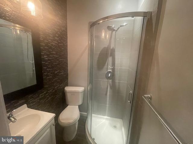 SULLY STATION - Residential Lease