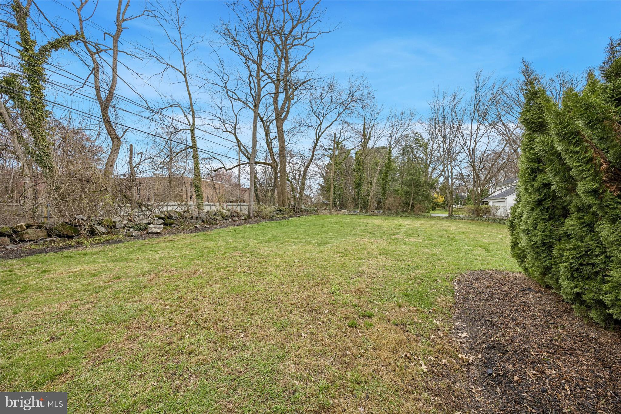 WINDSOR HILLS - Residential