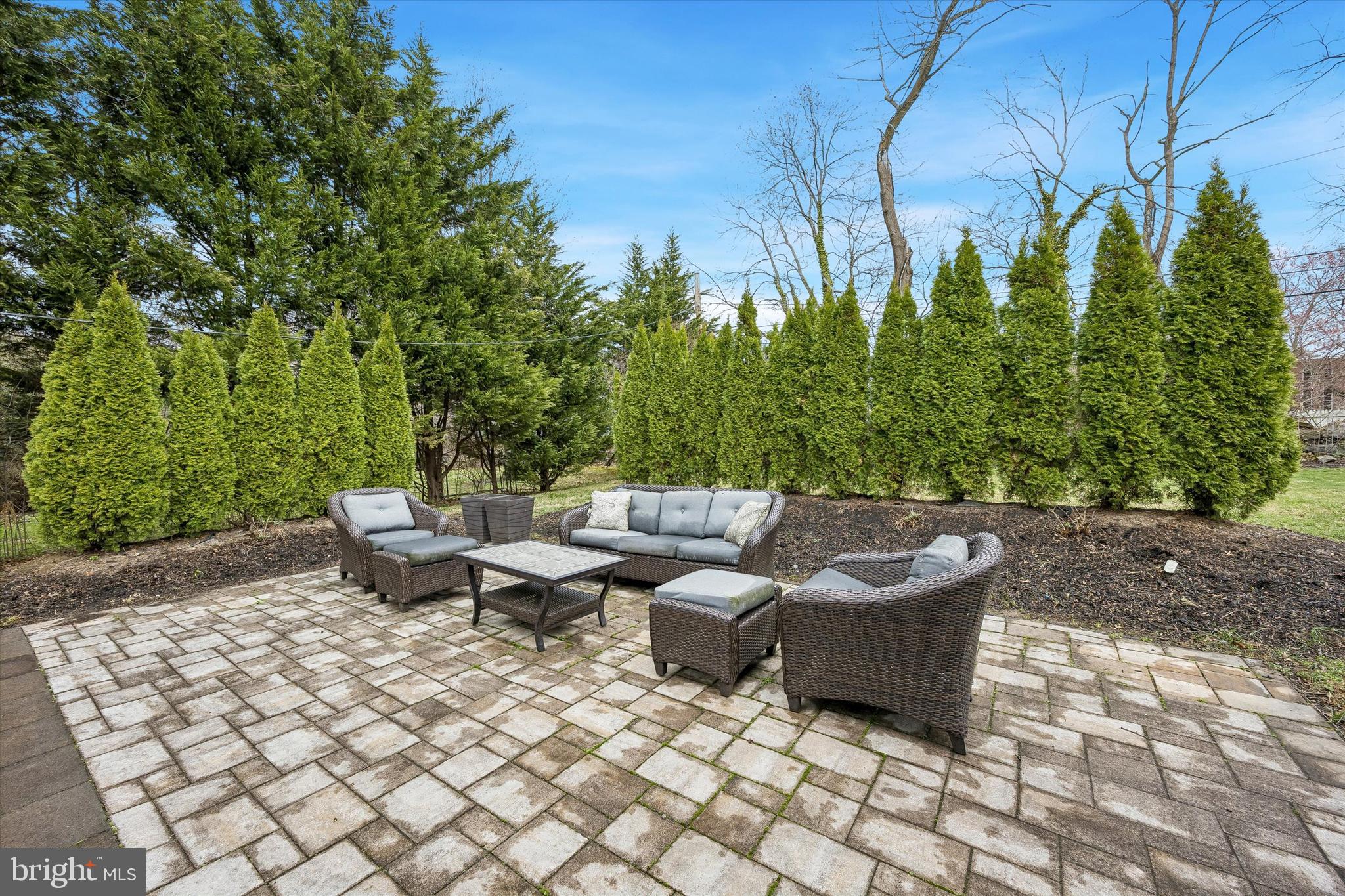 WINDSOR HILLS - Residential