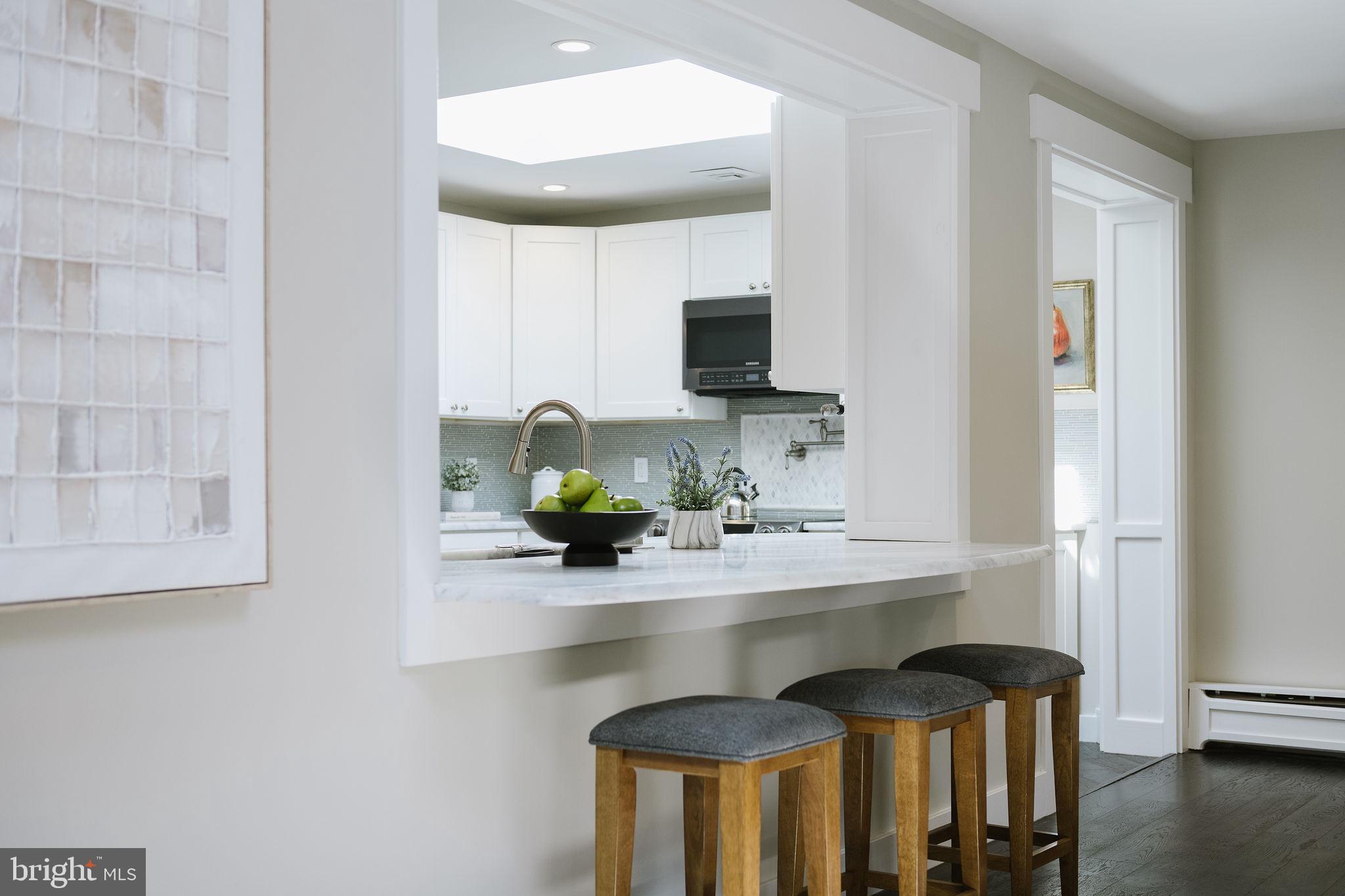 WINDSOR HILLS - Residential