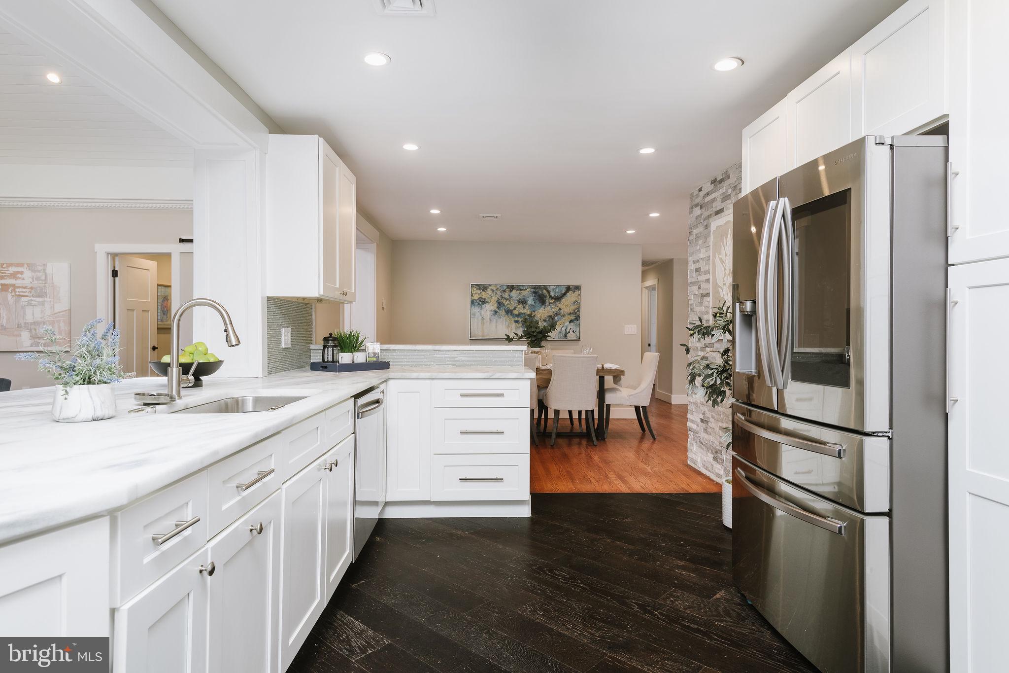 WINDSOR HILLS - Residential