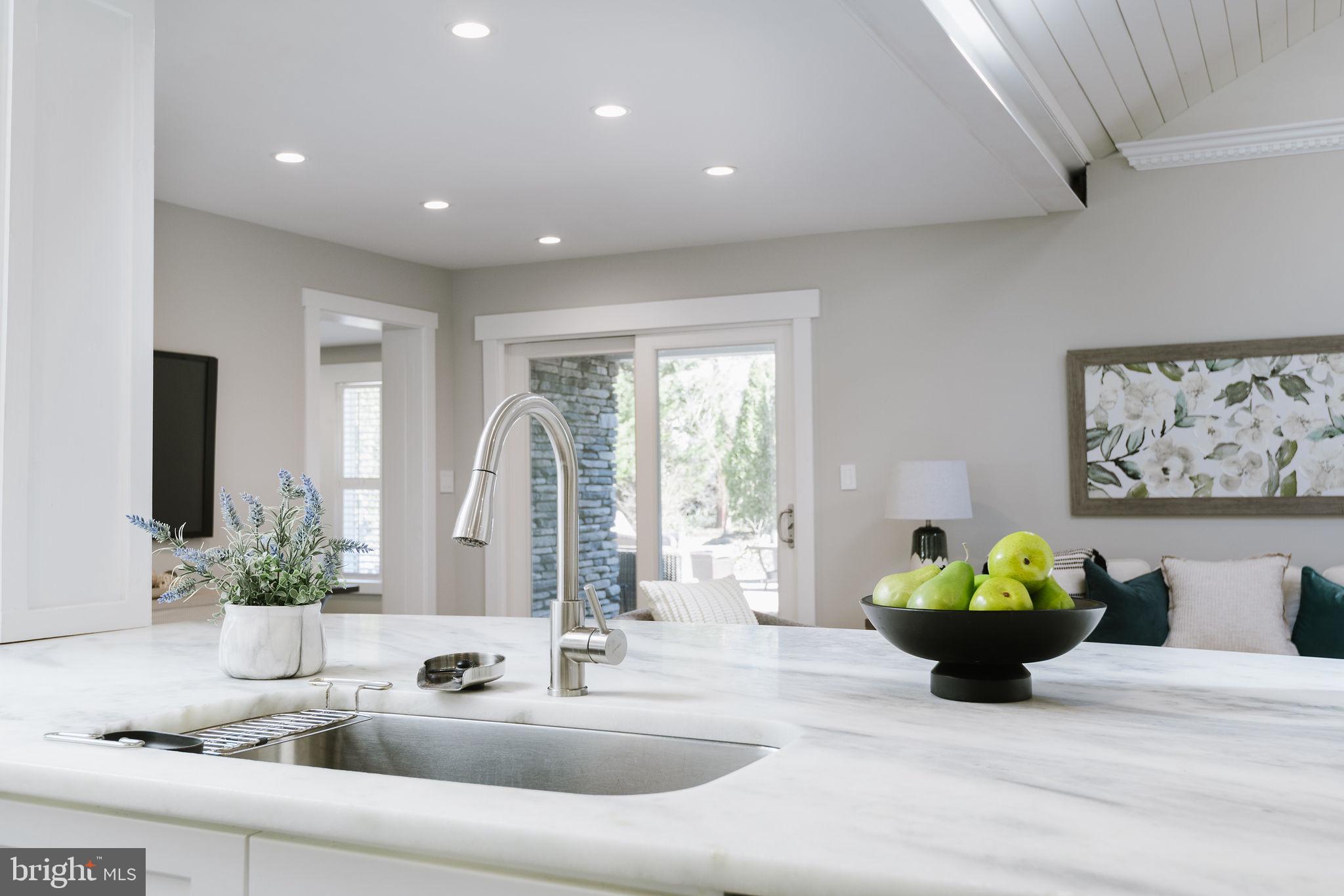 WINDSOR HILLS - Residential