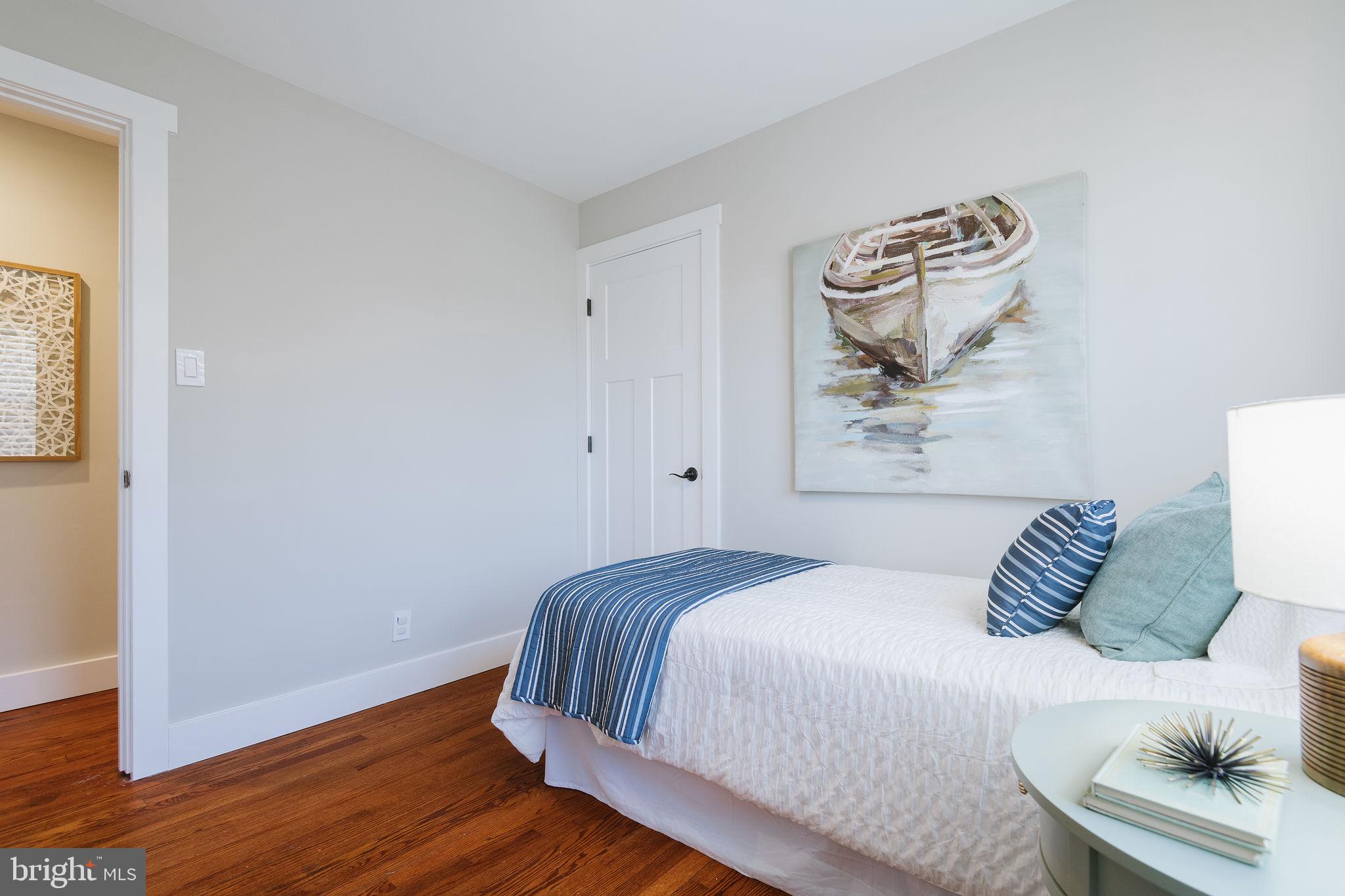 WINDSOR HILLS - Residential