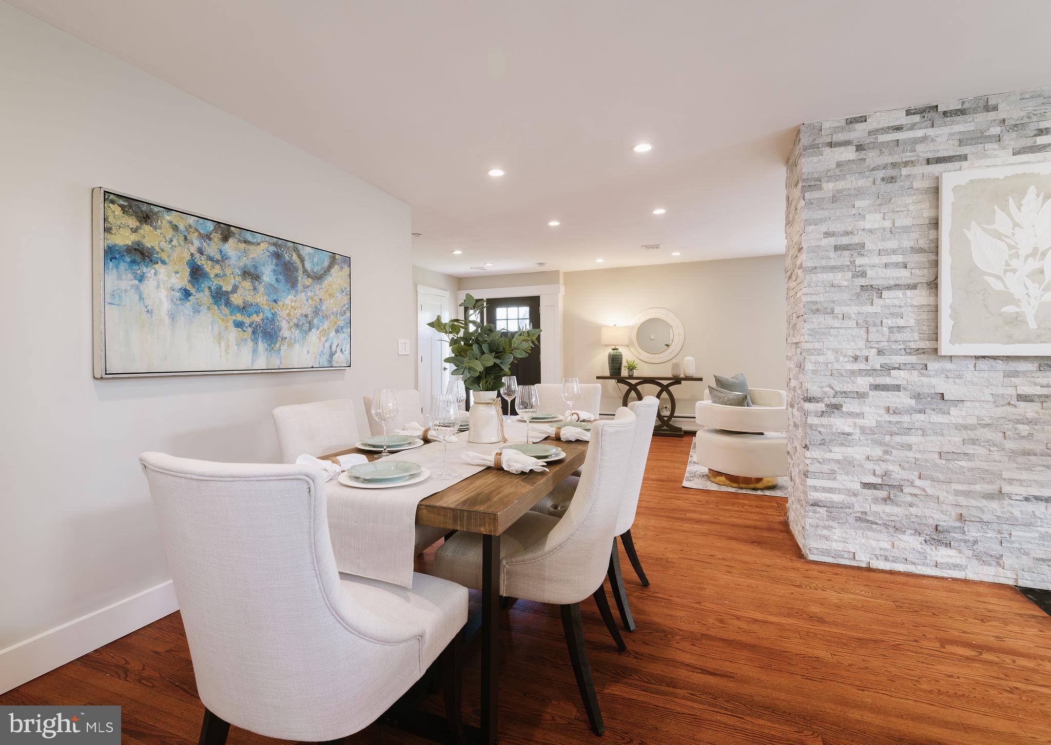 WINDSOR HILLS - Residential