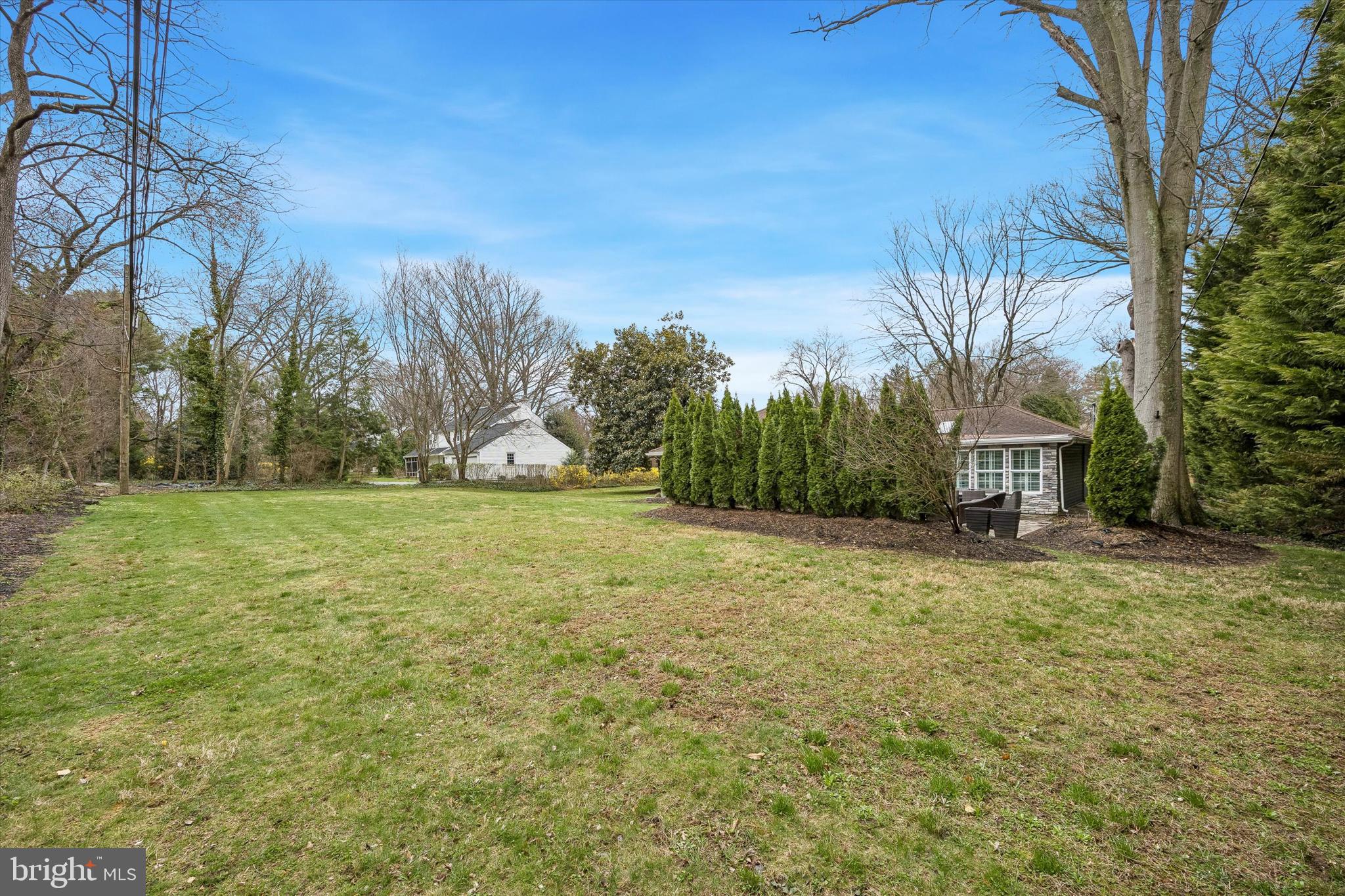 WINDSOR HILLS - Residential