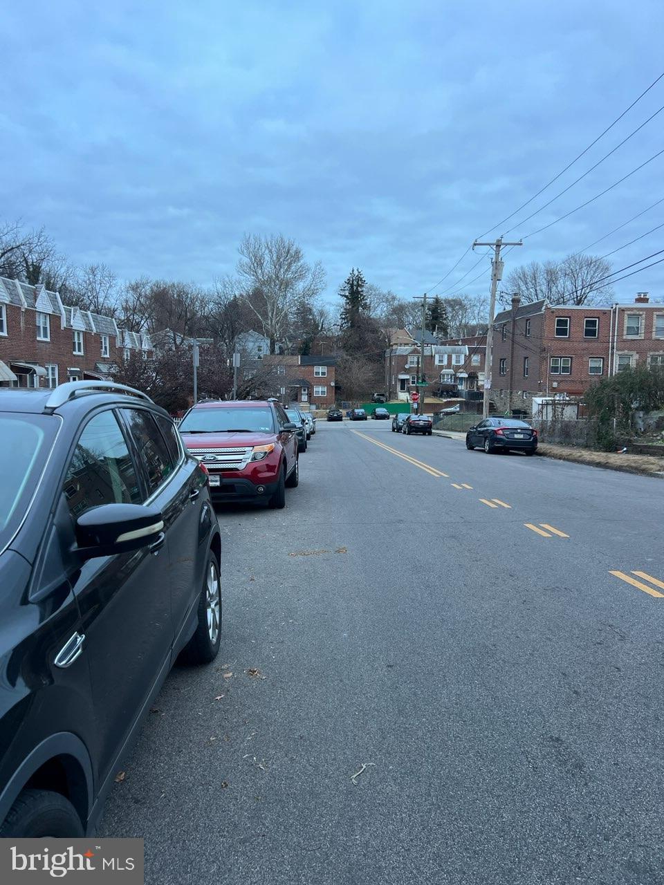 LAWNCREST - Residential