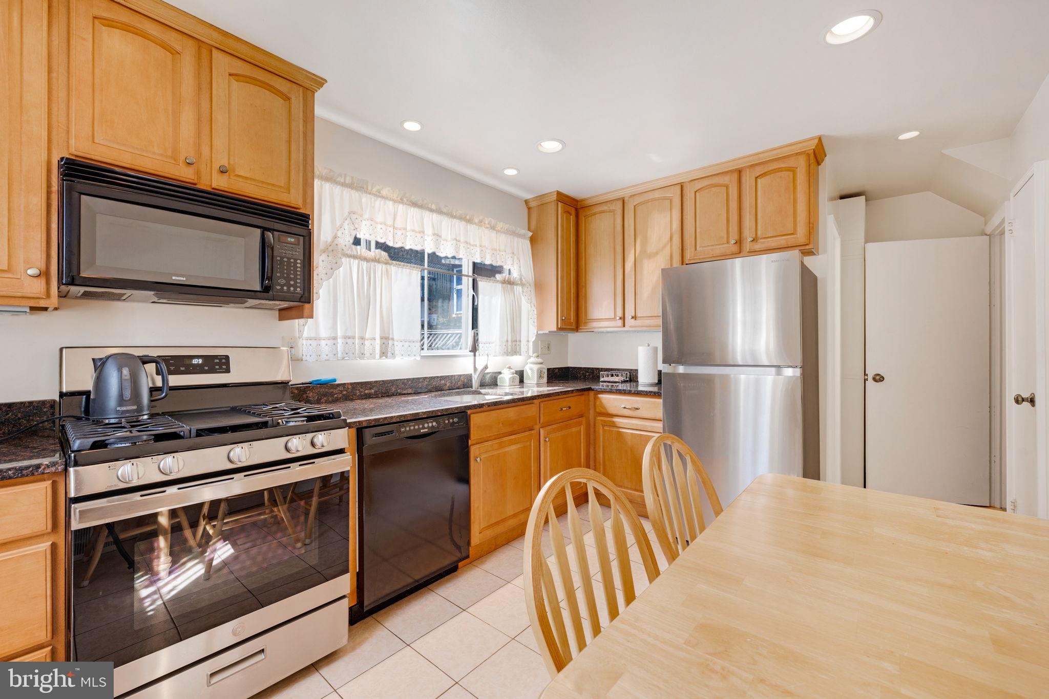 BARCROFT - Residential