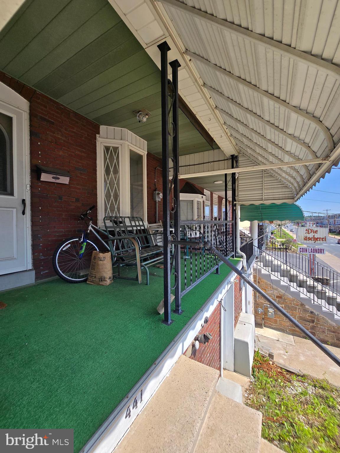 441 S 4TH STREET