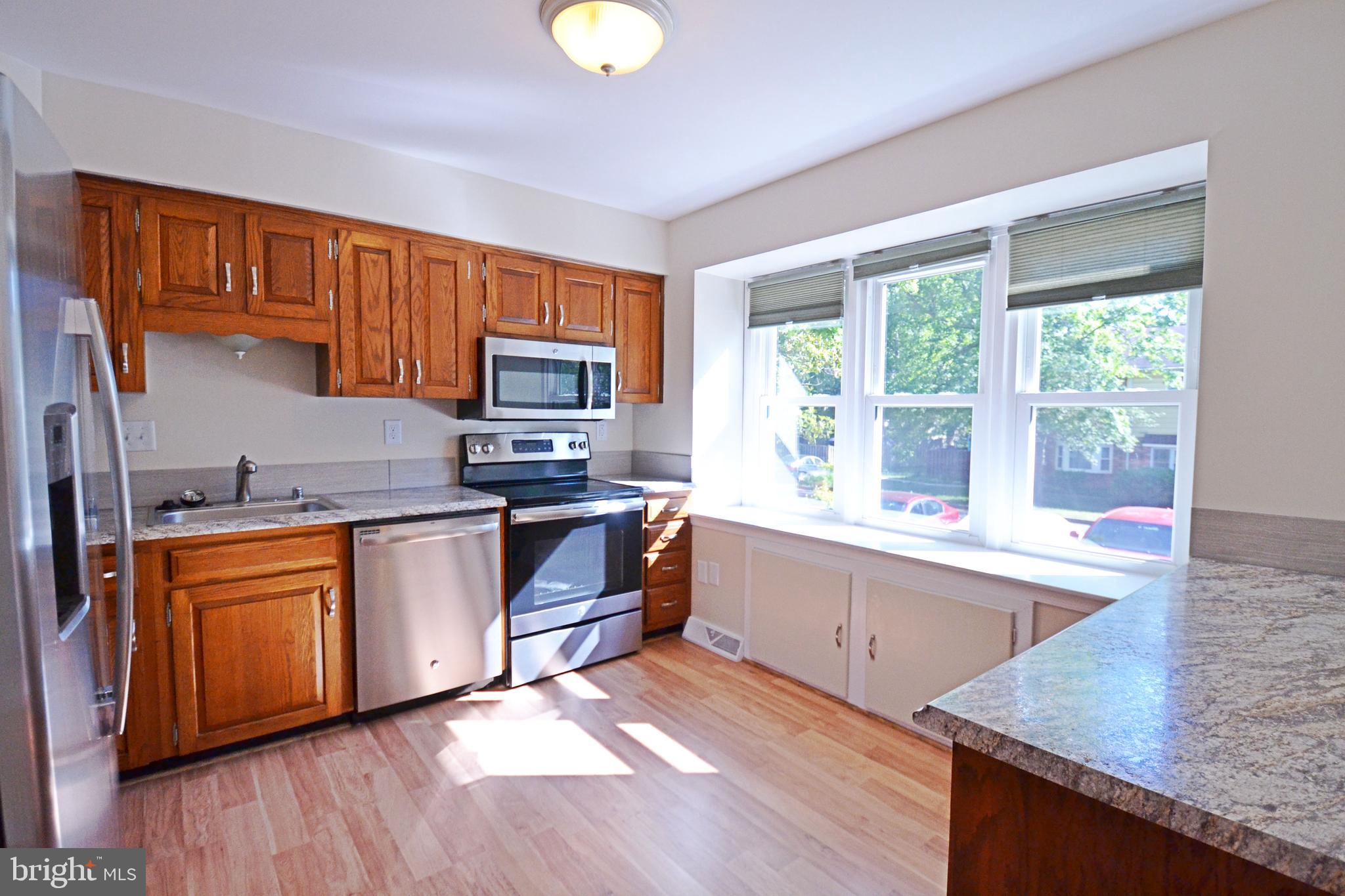 GREENVIEW VILLAGE - Residential Lease