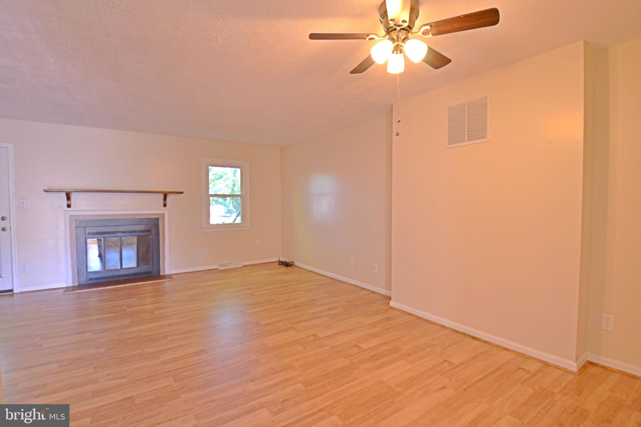 GREENVIEW VILLAGE - Residential Lease