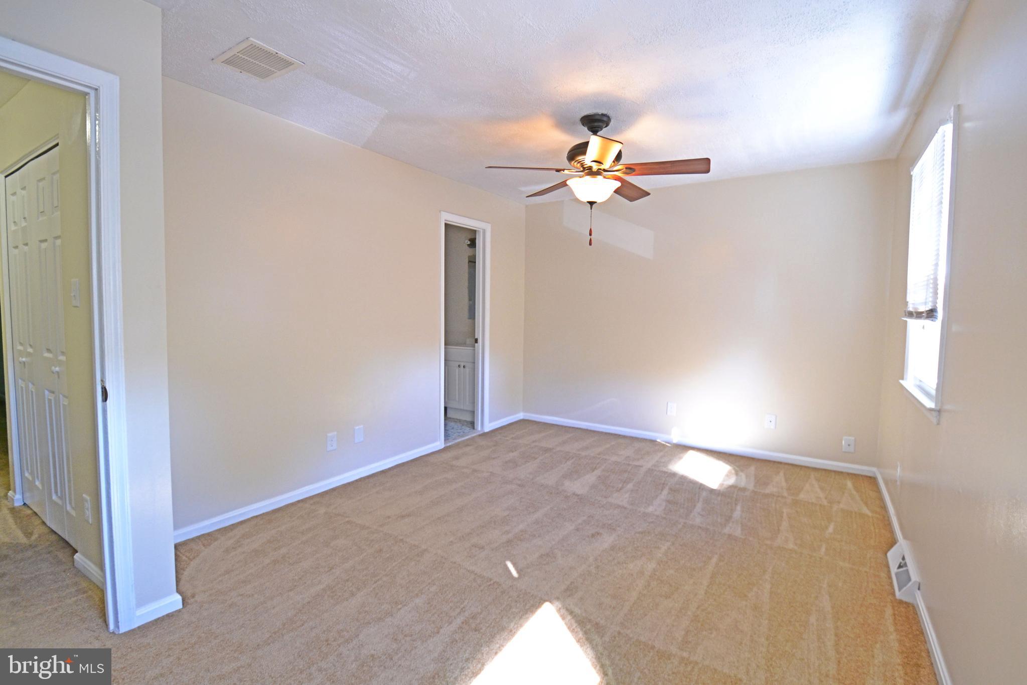 GREENVIEW VILLAGE - Residential Lease