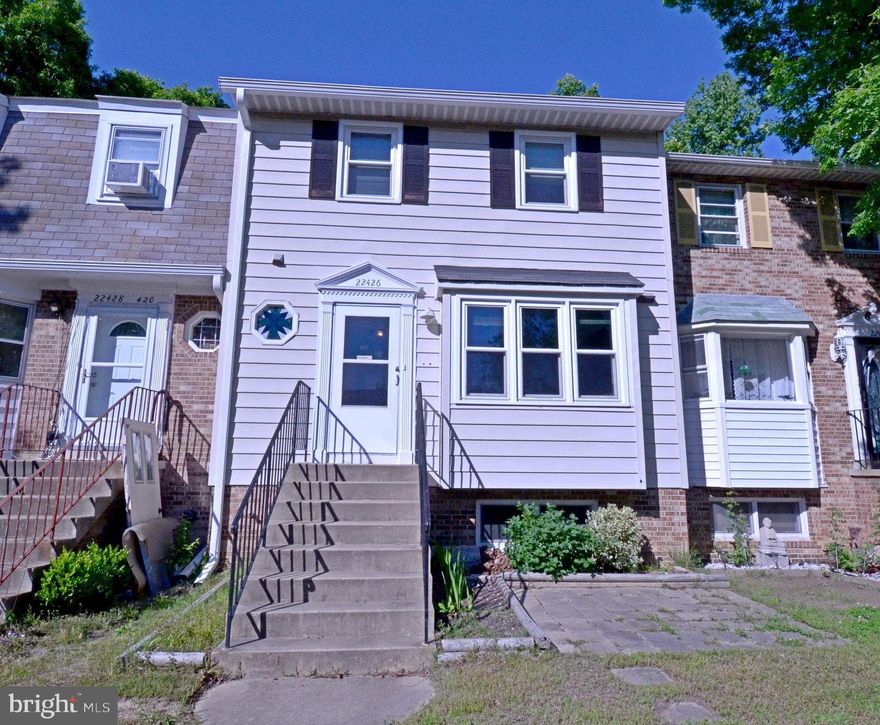 GREAT LOCATION!!! 3 Bed 2 Bath Townhome with awesome proximity to everything you need! Solomons Island, shopping/recreation and PAX River Naval Base will be right at your fingertips. Park your car in the nice sized parking lot and walk in to this townhome & take notice of the nice floors that run throughout the main floor! To your right you will see your large kitchen with upgraded stainless steel appliances and ample counter space that leads to the family room with space designated for a kitchen table. Off the kitchen area there is the family room with a gas fireplace. Continue up the stairs to find the master bedroom with it's own private bath and double the closet space.  Two additional bedrooms and a bathroom complete this floor. Head down the stairs to a large rec area that can be used for additional living! Out back you will find a  fenced in backyard and a back deck perfect for entertaining.

To qualify for this rental, a potential tenant must have a minimum credit score of 640, and the household income must be at least 3X the amount of rent.