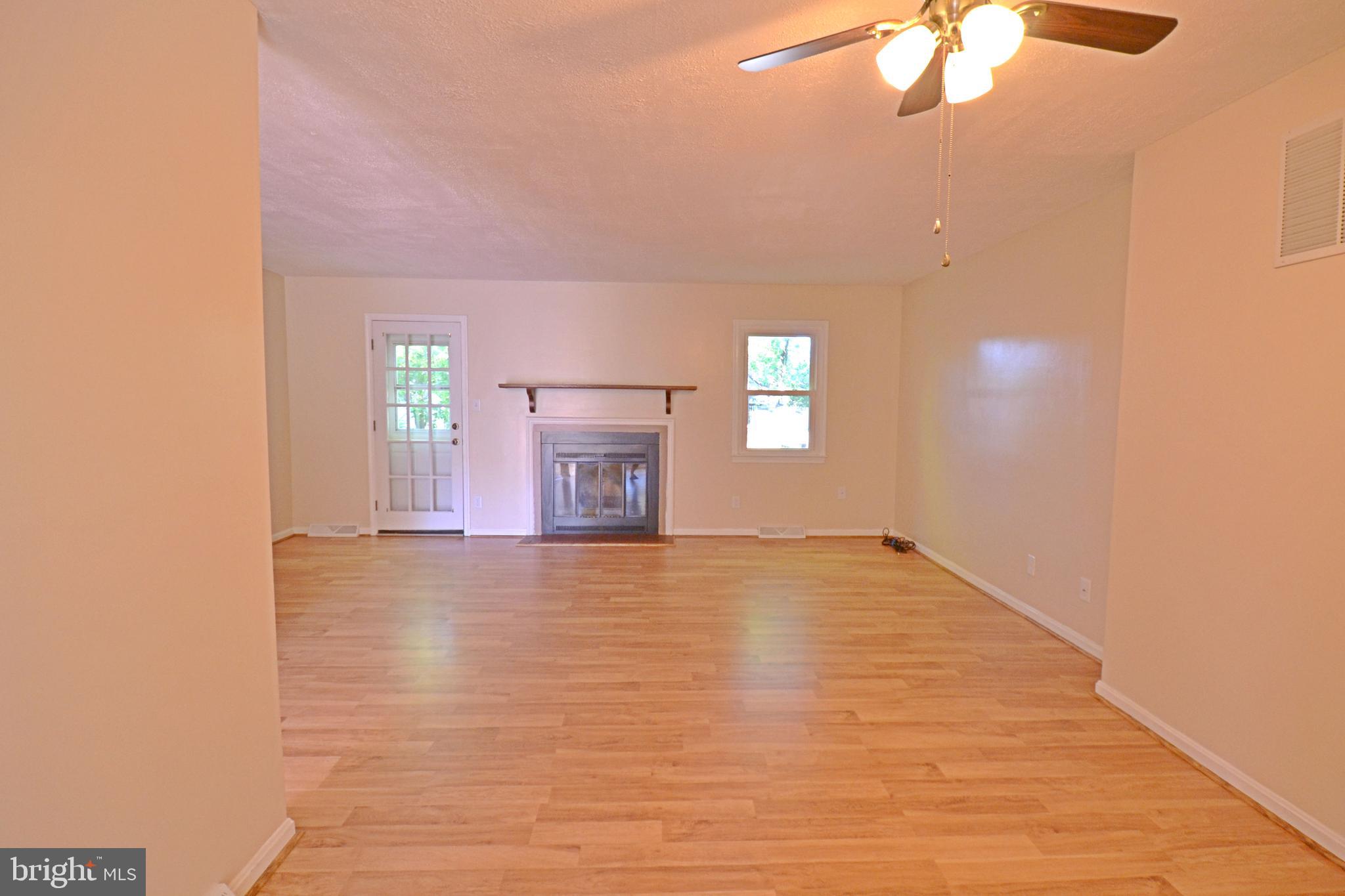 GREENVIEW VILLAGE - Residential Lease