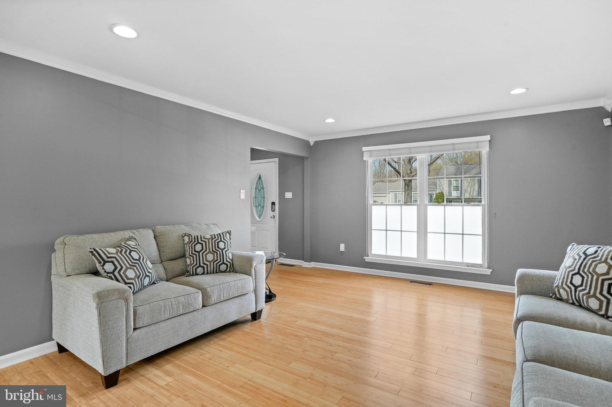 MITCHELLVILLE EAST - Residential Lease