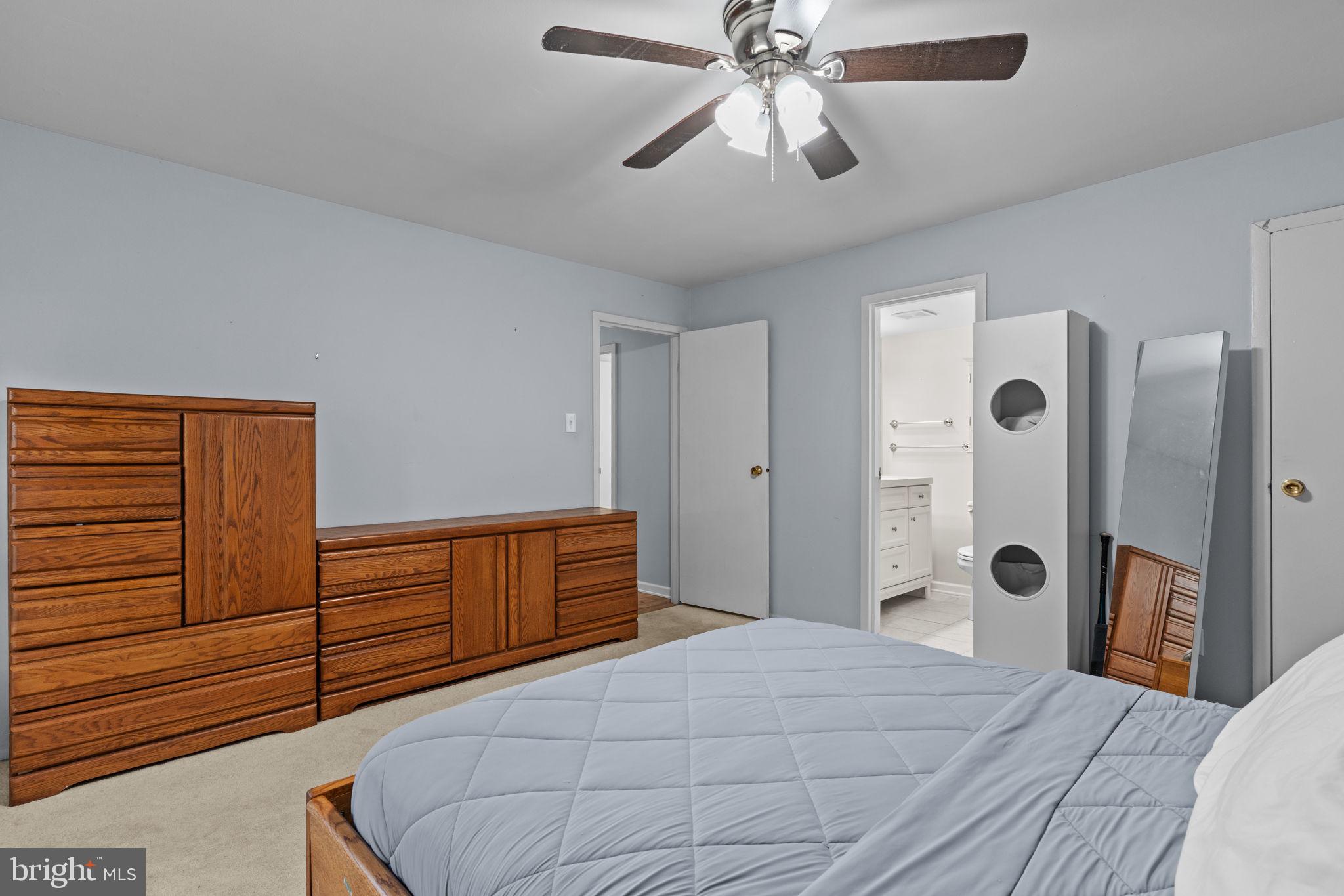 GYPSY LANE CONDOS - Residential