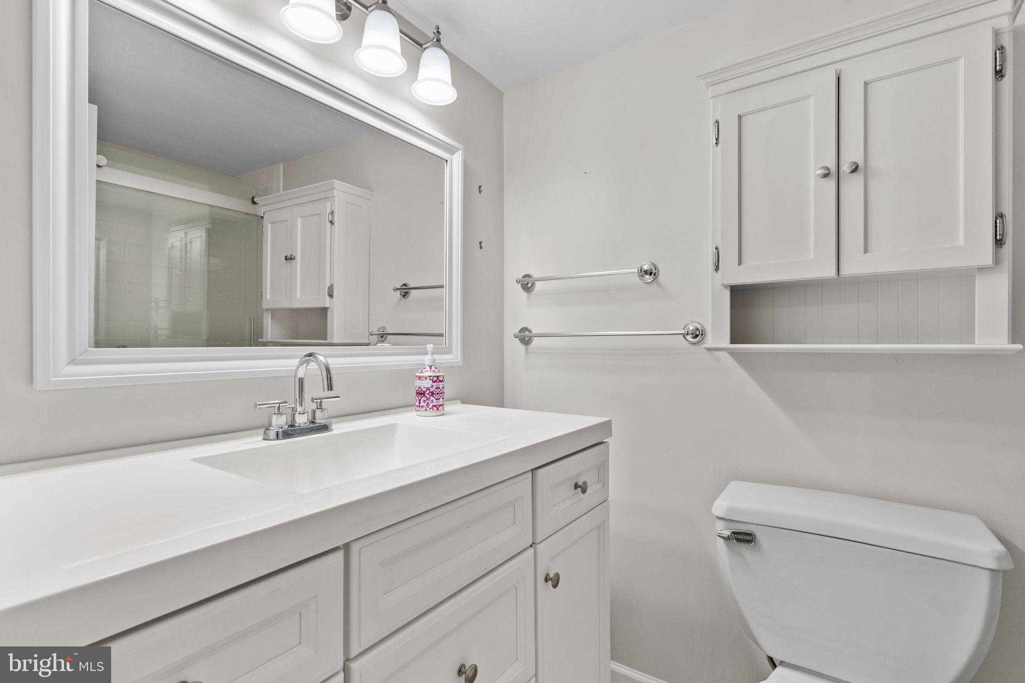 GYPSY LANE CONDOS - Residential