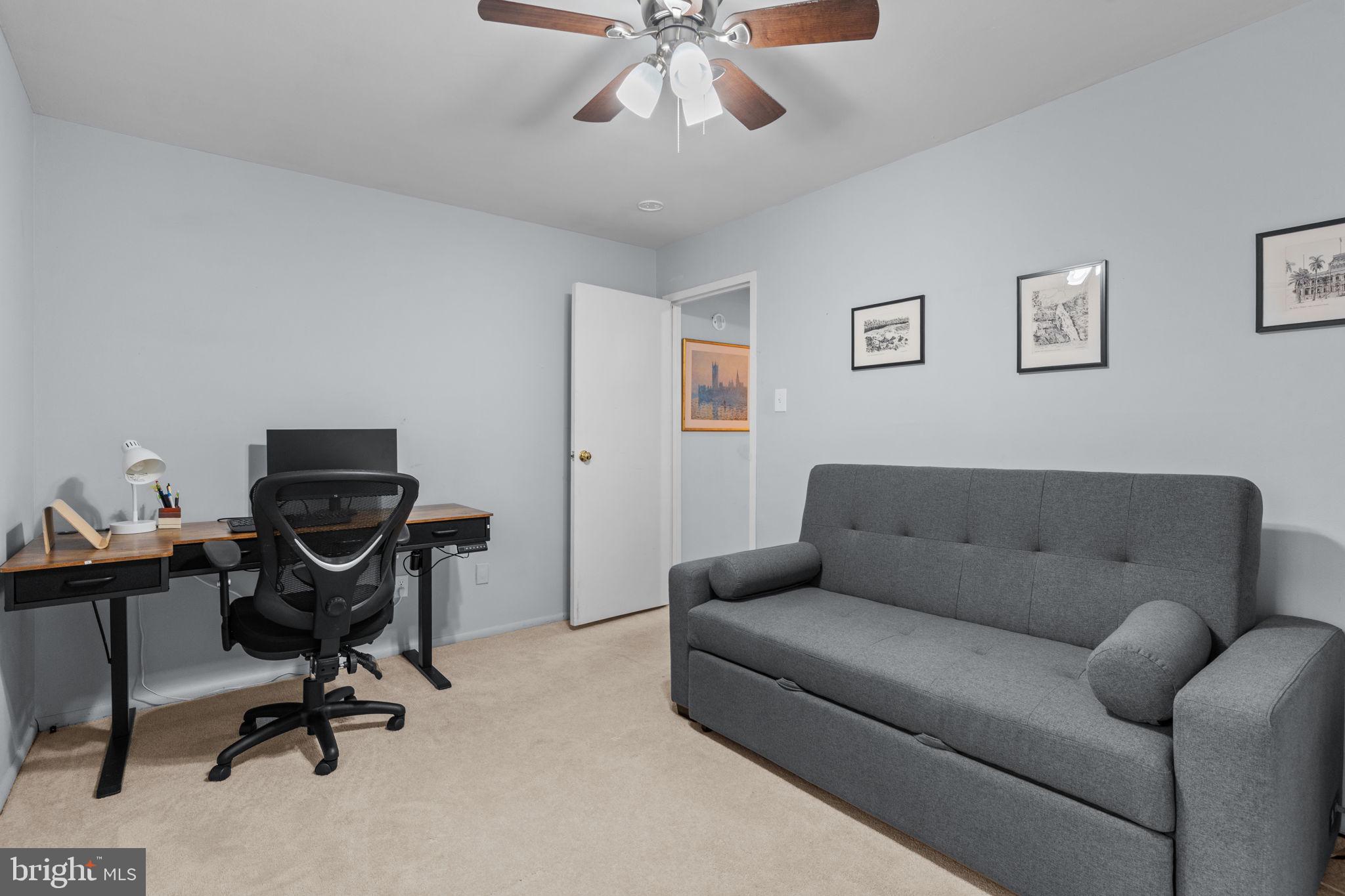 GYPSY LANE CONDOS - Residential