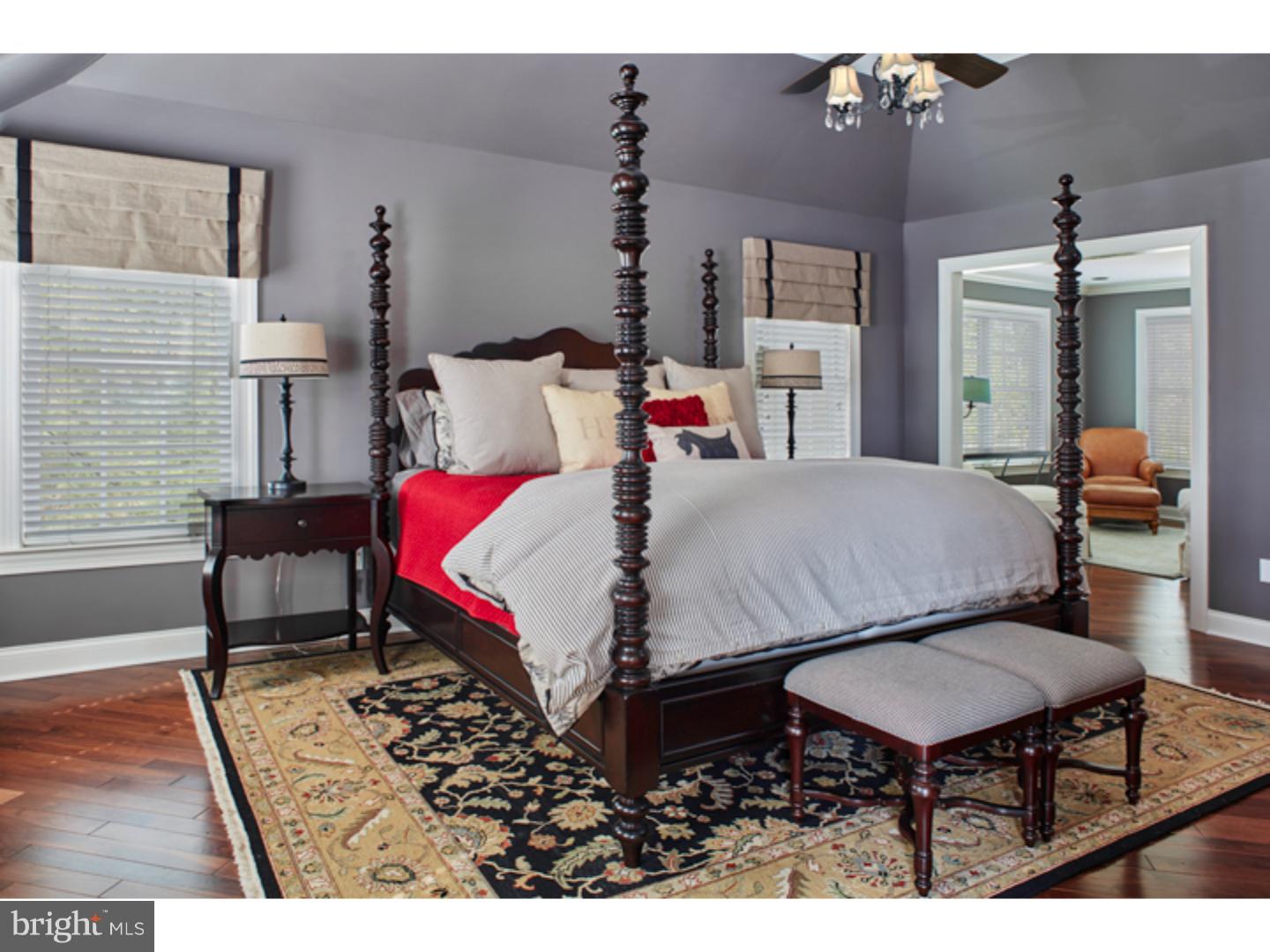 BRENTFORD - Residential