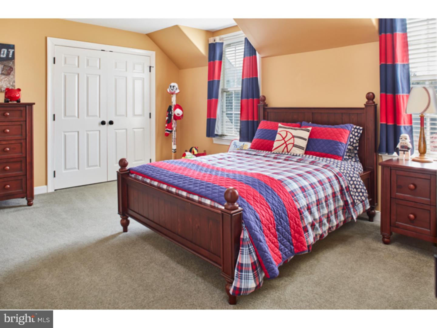 BRENTFORD - Residential