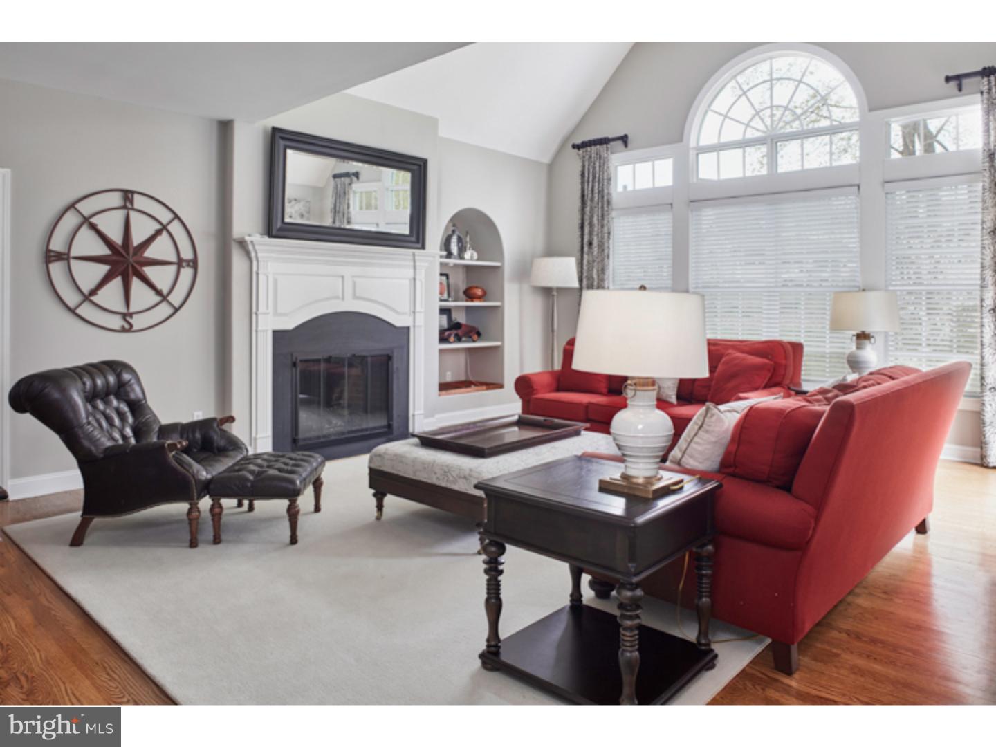 BRENTFORD - Residential