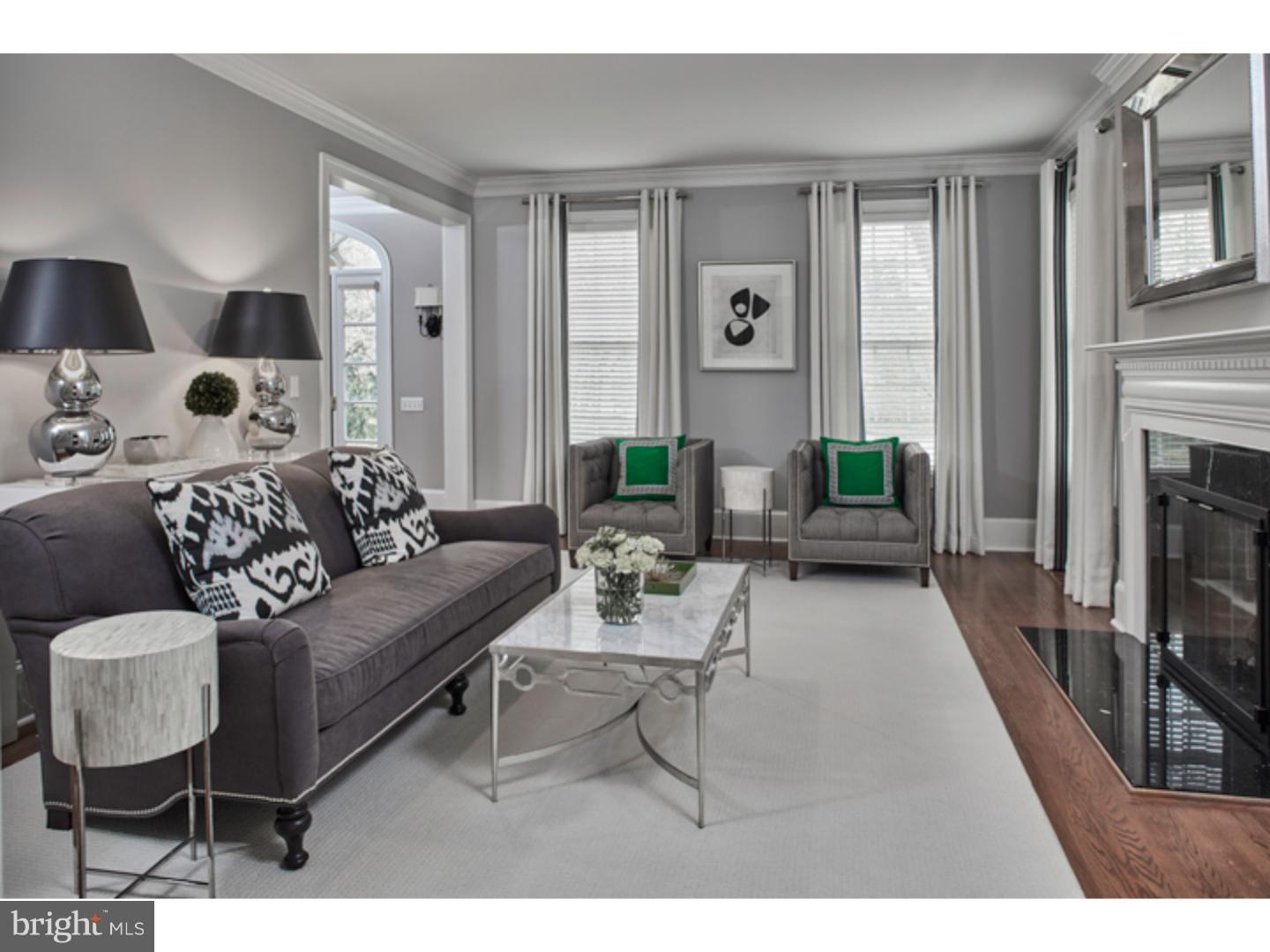 BRENTFORD - Residential