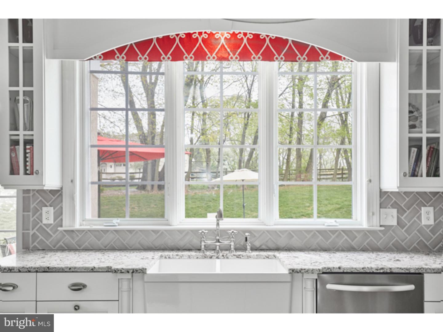 BRENTFORD - Residential