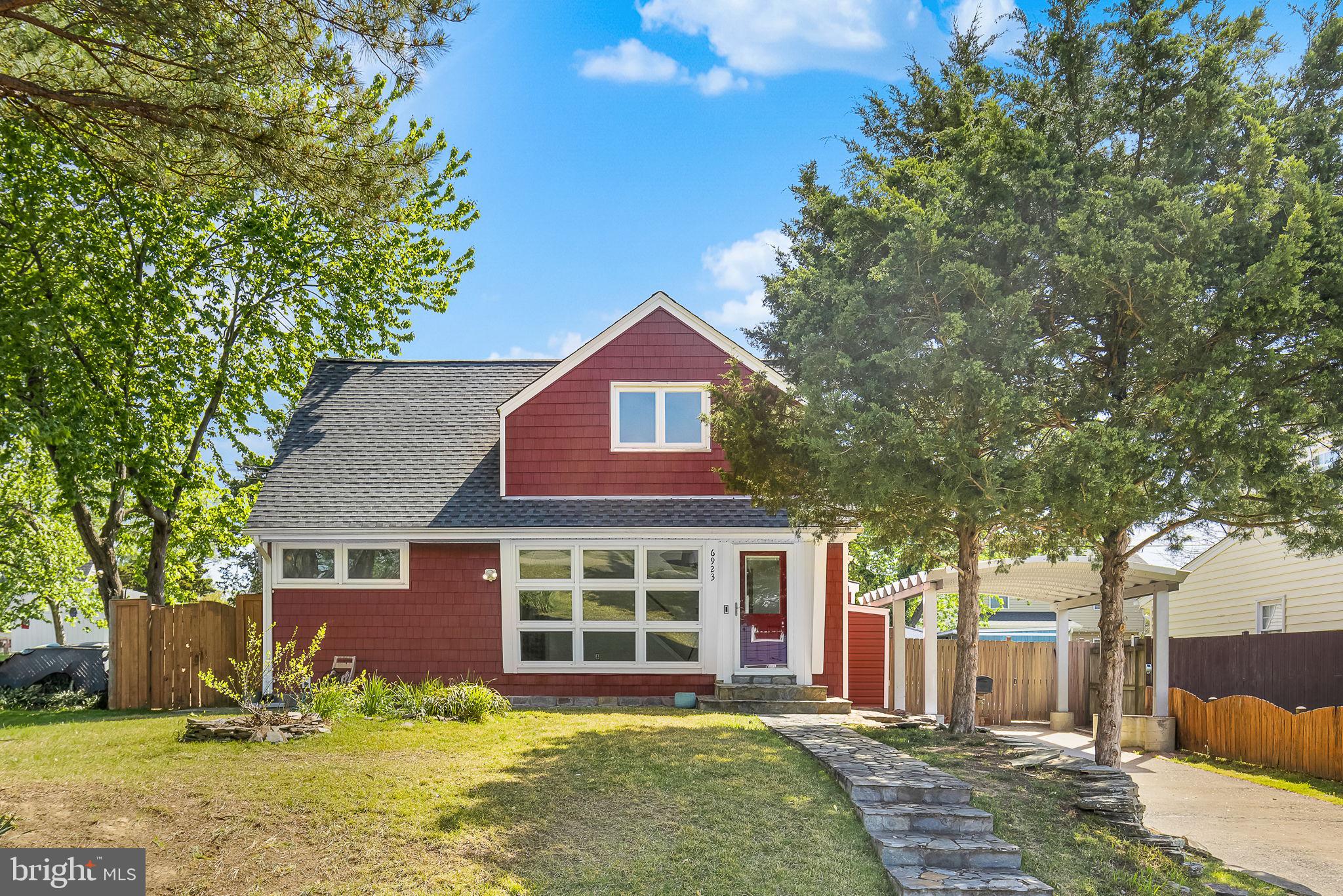 6923 DUKE DRIVE