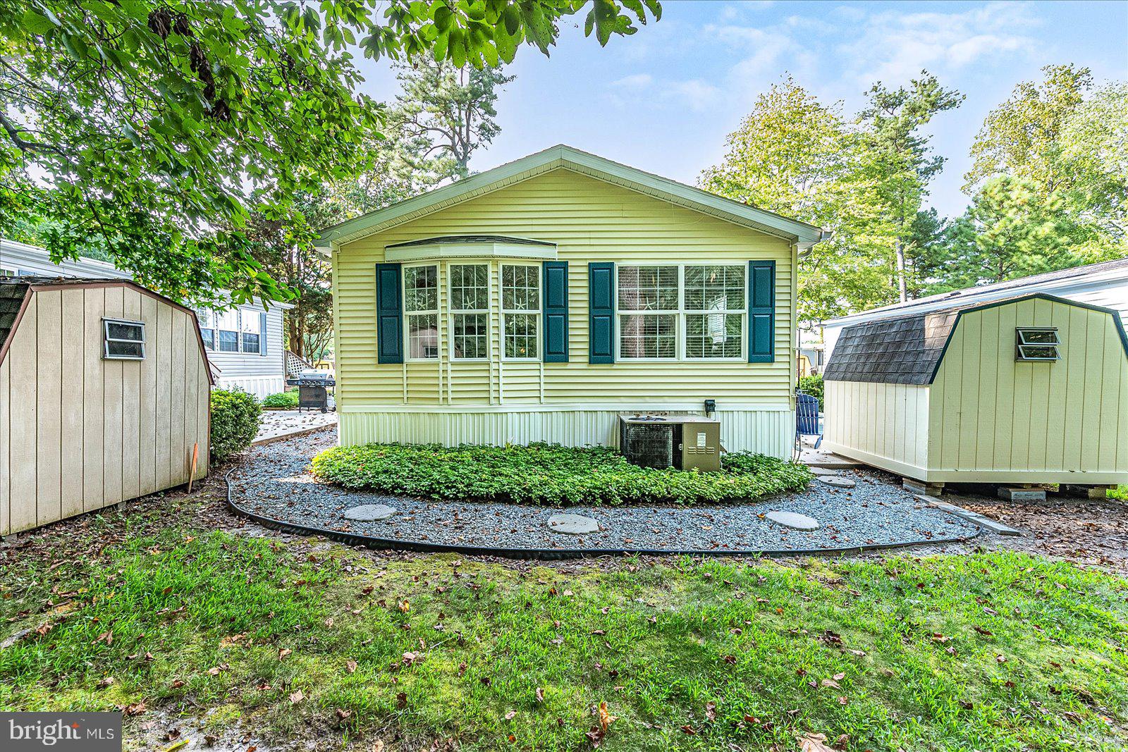 WHITE HORSE PARK I - Residential