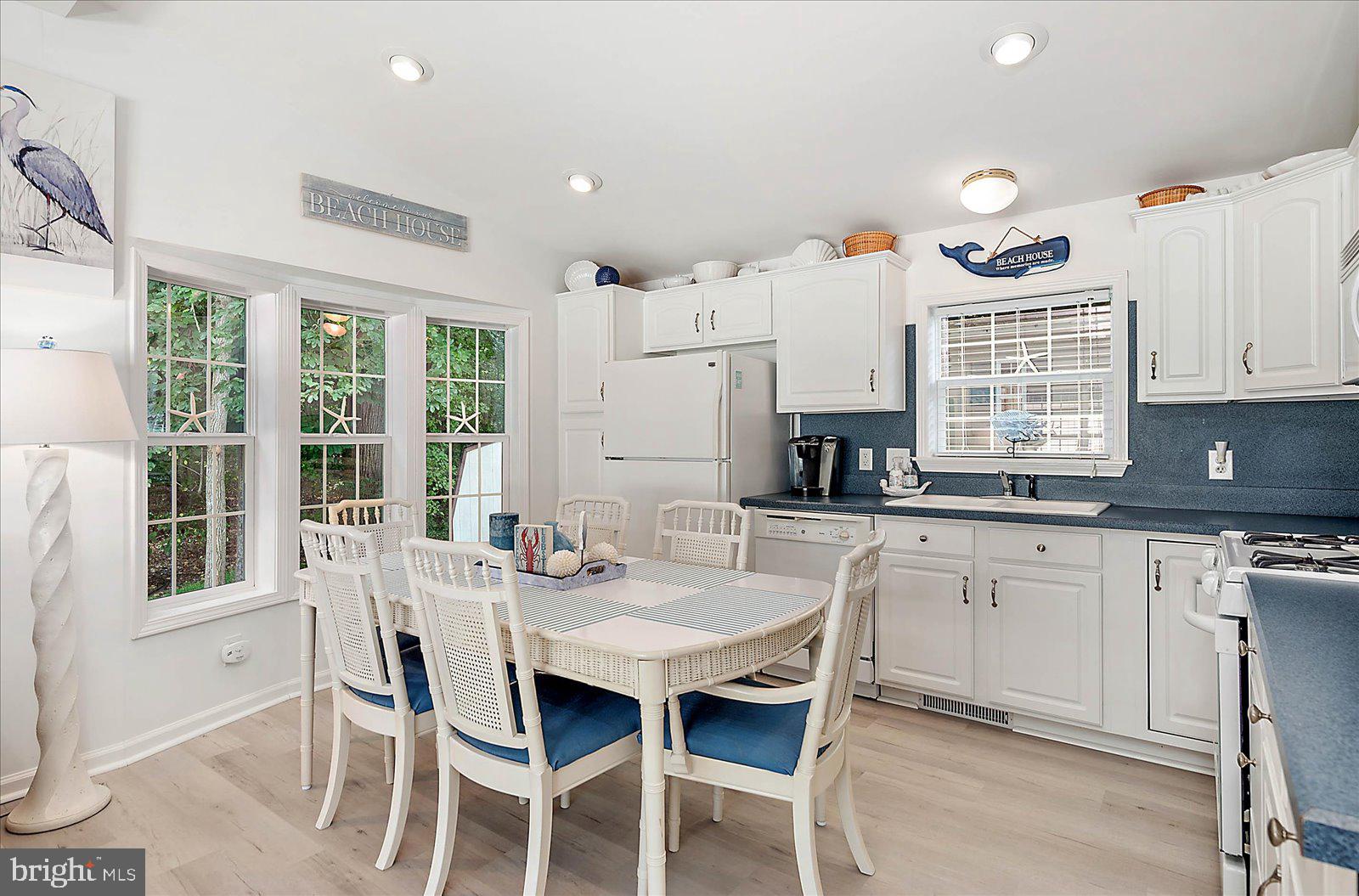 WHITE HORSE PARK I - Residential