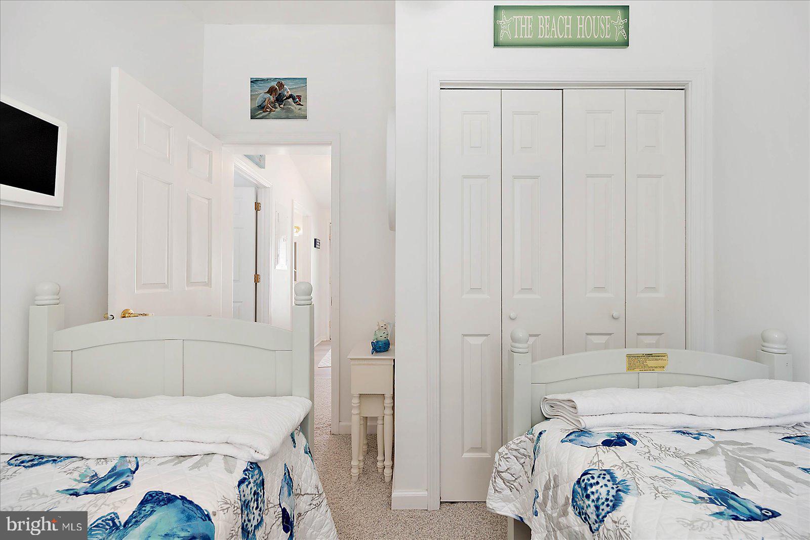 WHITE HORSE PARK I - Residential