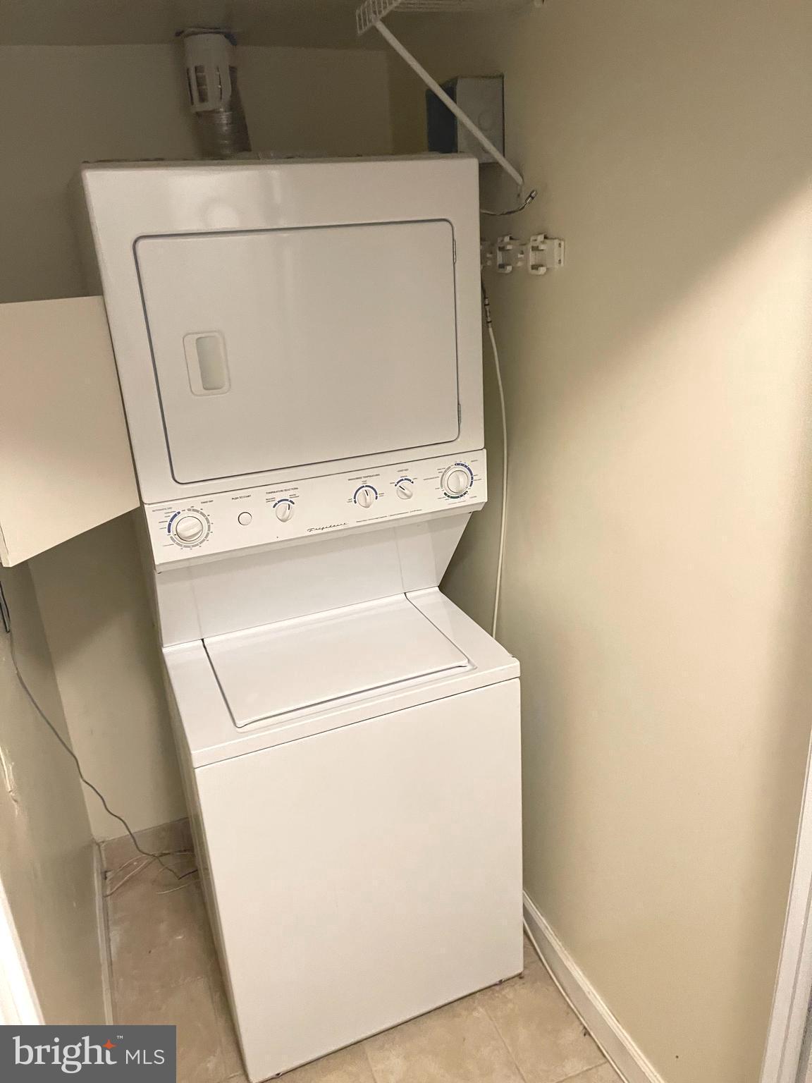 WESTWOOD PARK - Residential