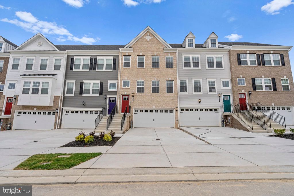 Photo of 502 Downswing Rd, BALTIMORE, MD 21208 (MLS # MDBC2144686)