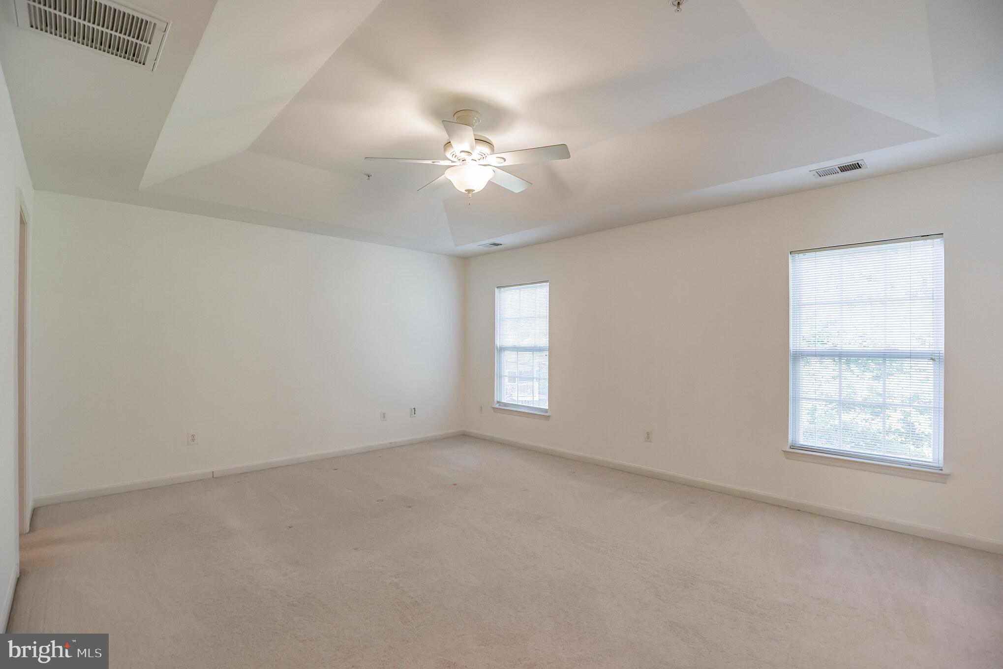 DAHLIA PARK OF WILDEWOOD - Residential