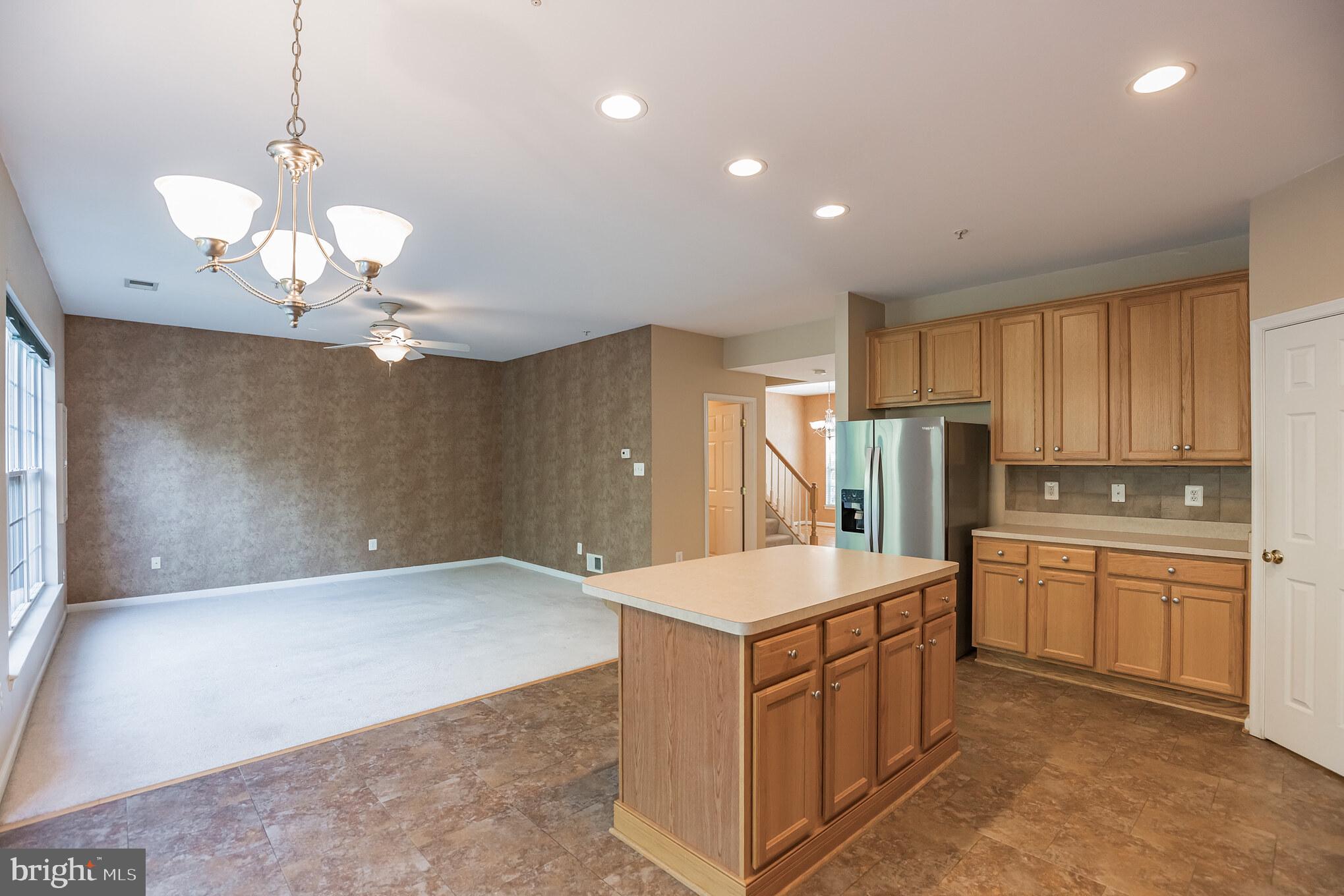 DAHLIA PARK OF WILDEWOOD - Residential