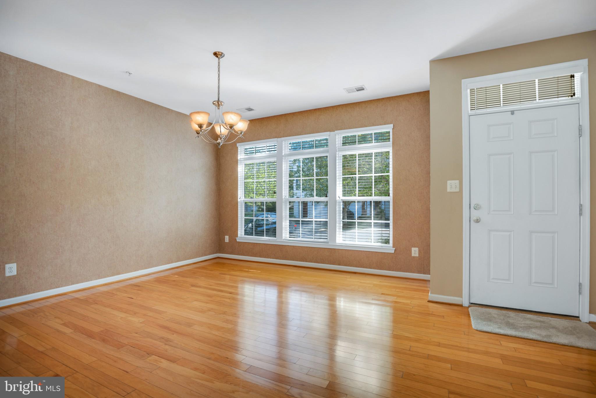 DAHLIA PARK OF WILDEWOOD - Residential