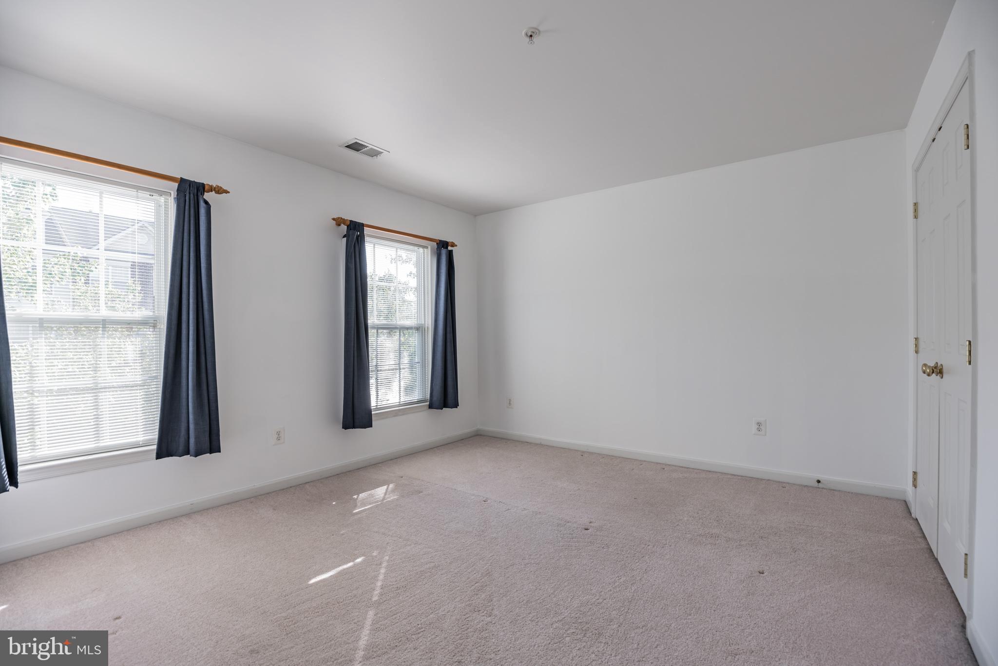 DAHLIA PARK OF WILDEWOOD - Residential