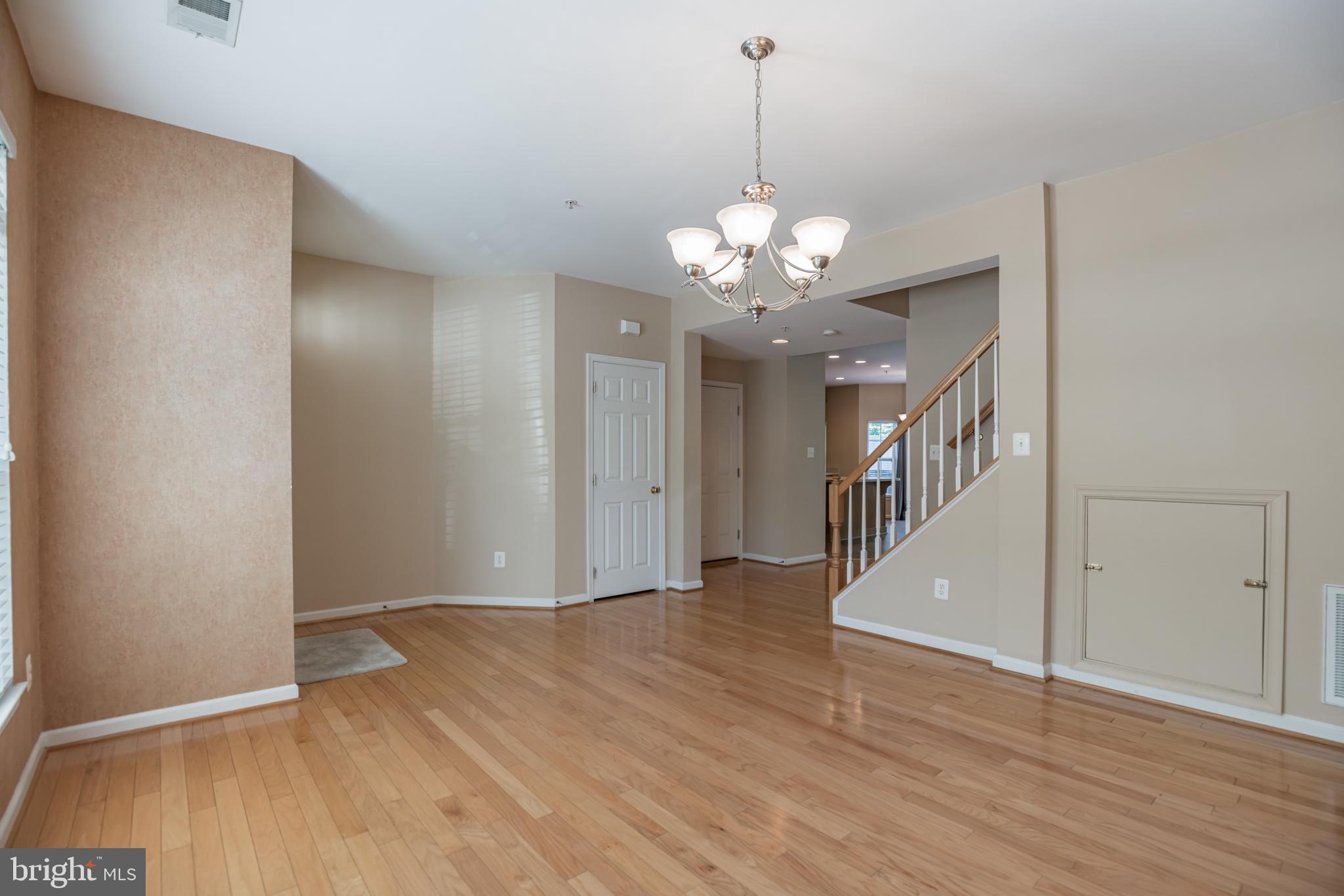 DAHLIA PARK OF WILDEWOOD - Residential