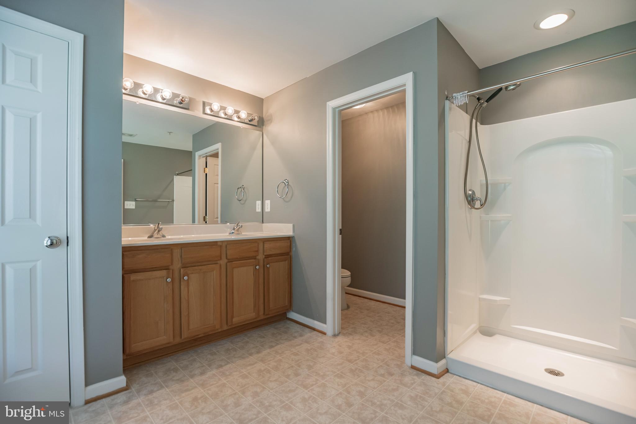 DAHLIA PARK OF WILDEWOOD - Residential