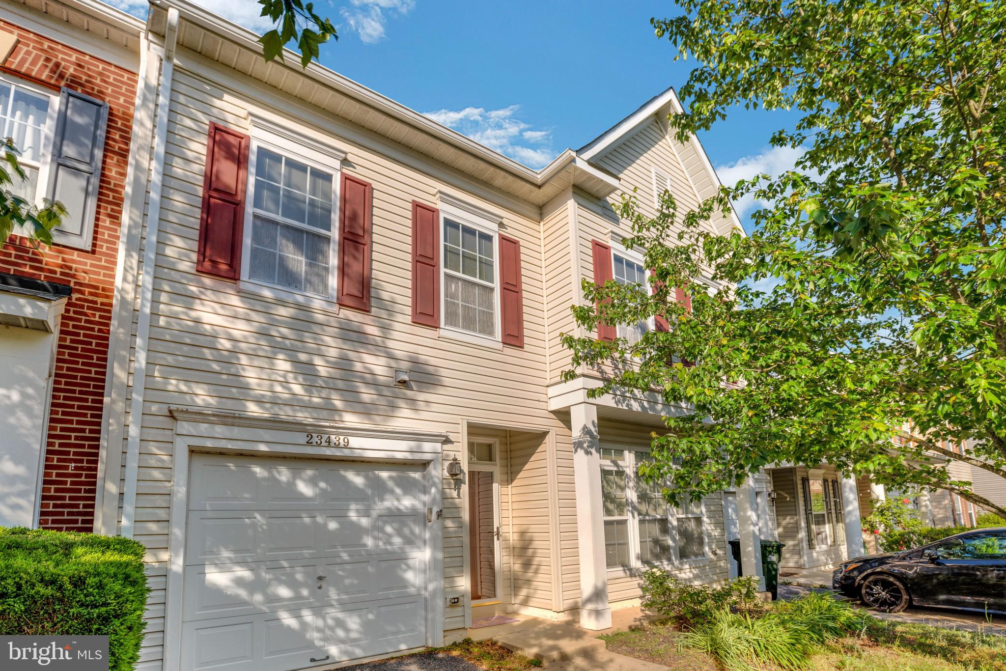 DAHLIA PARK OF WILDEWOOD - Residential