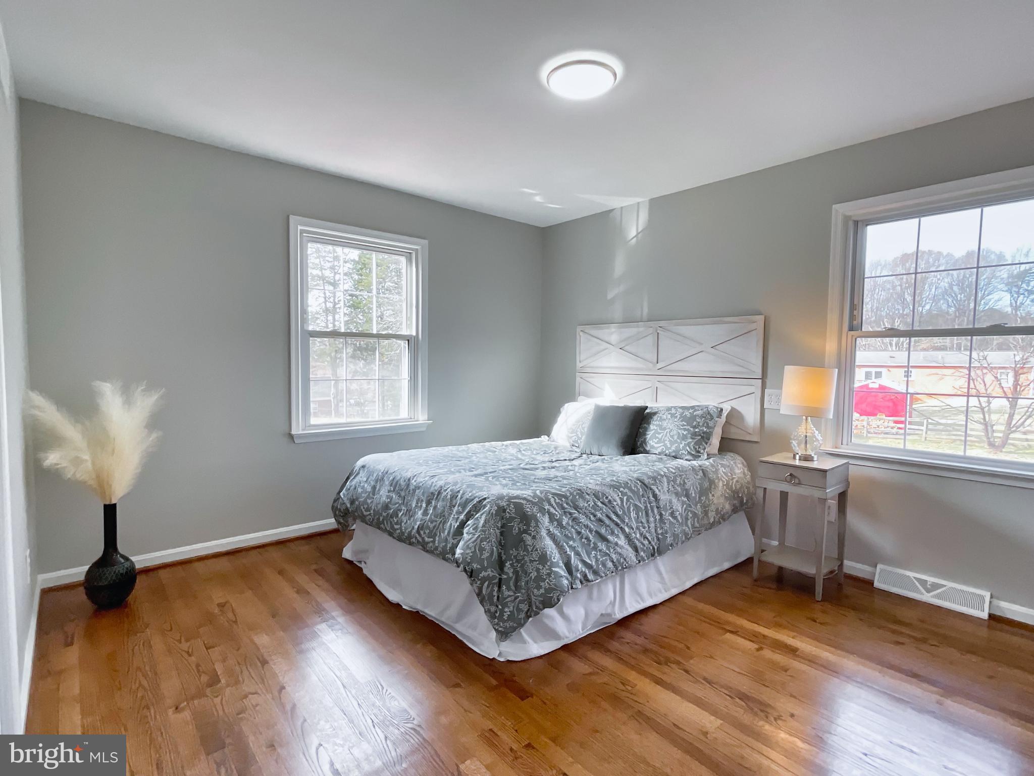 ENDERLY ACRES - Residential