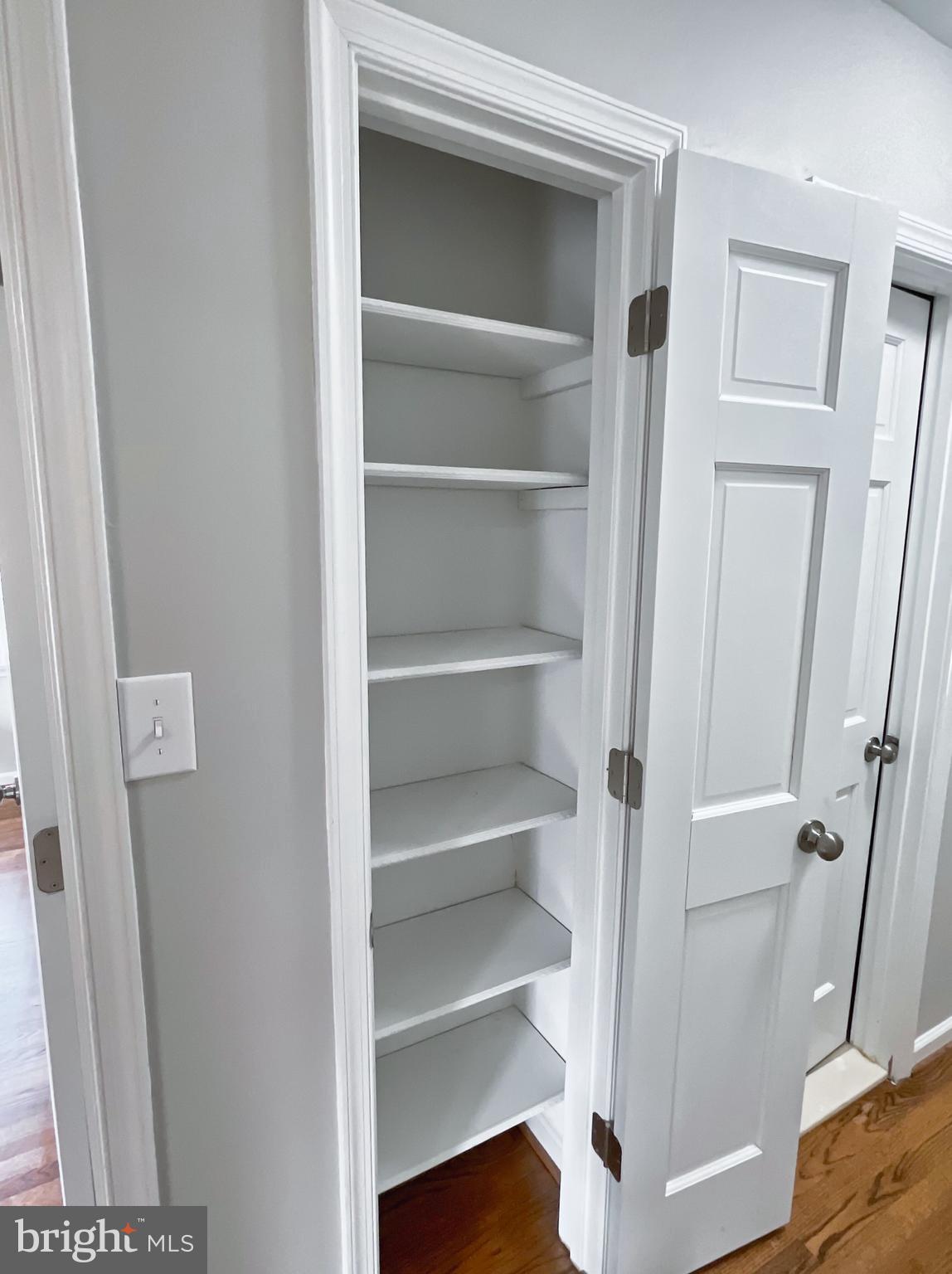 ENDERLY ACRES - Residential